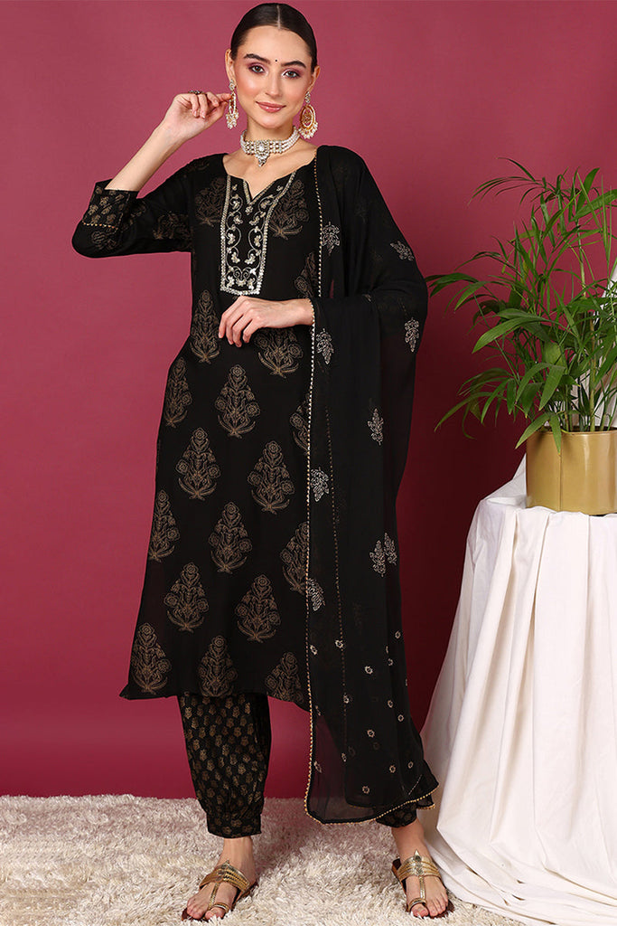 Color_Black