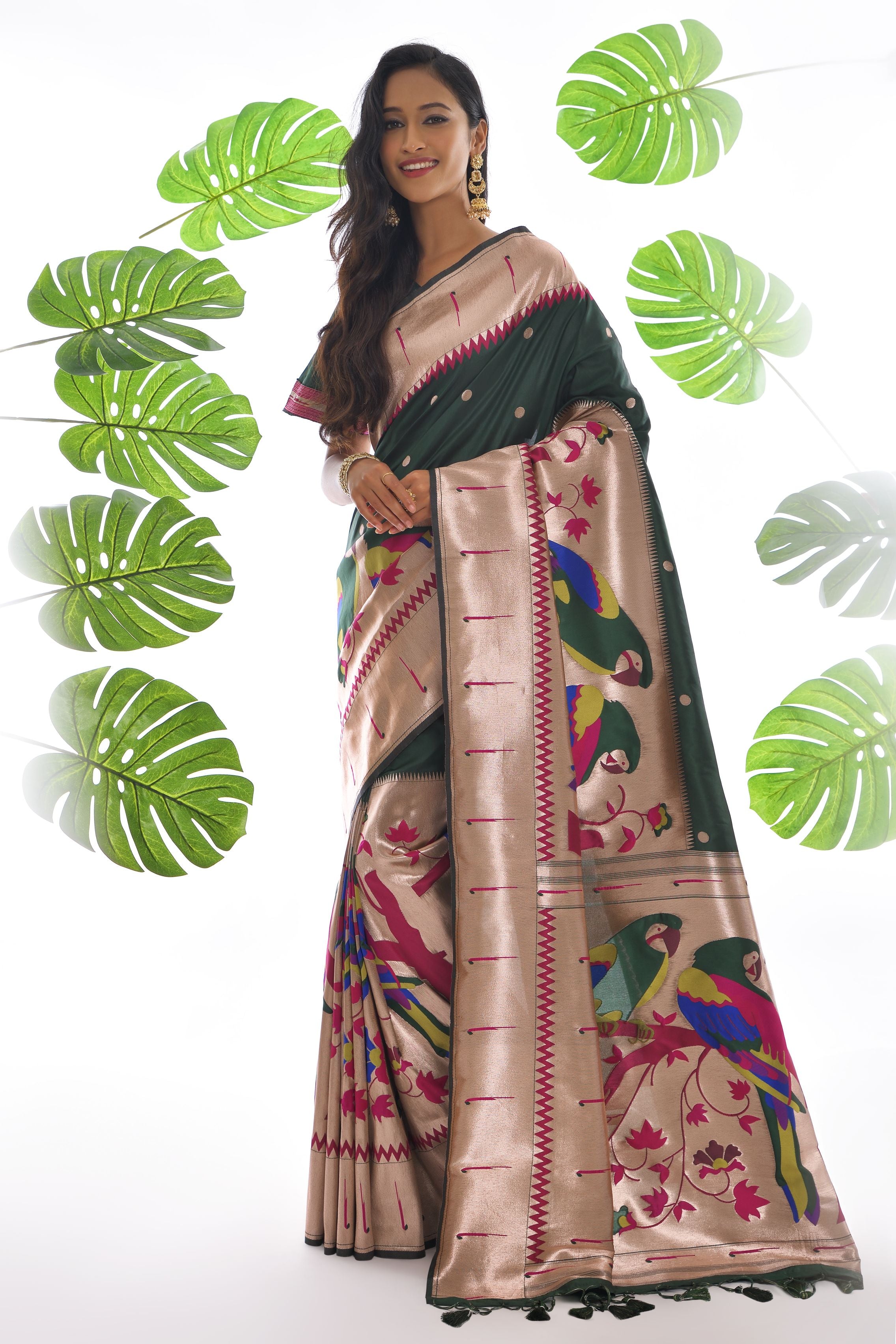 Women's BT Green Woven Paithani Silk Saree with Tassels - Vishnu Weaves