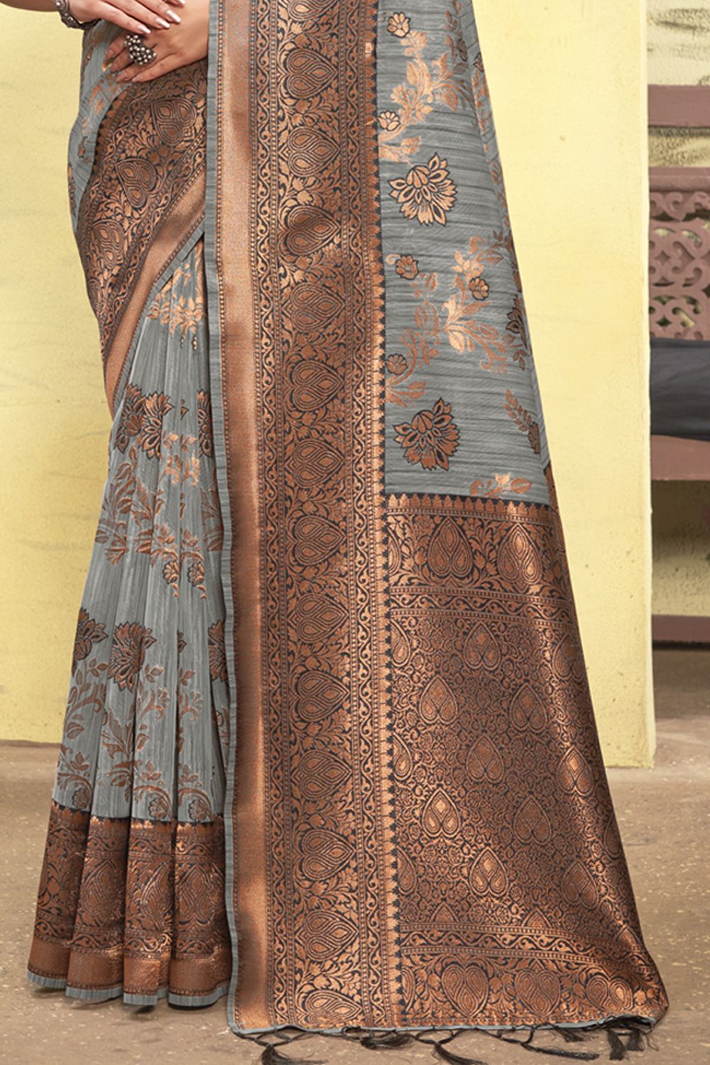 Women's Grey Cotton Woven Zari Work Traditional Tassle Saree - Sangam Prints