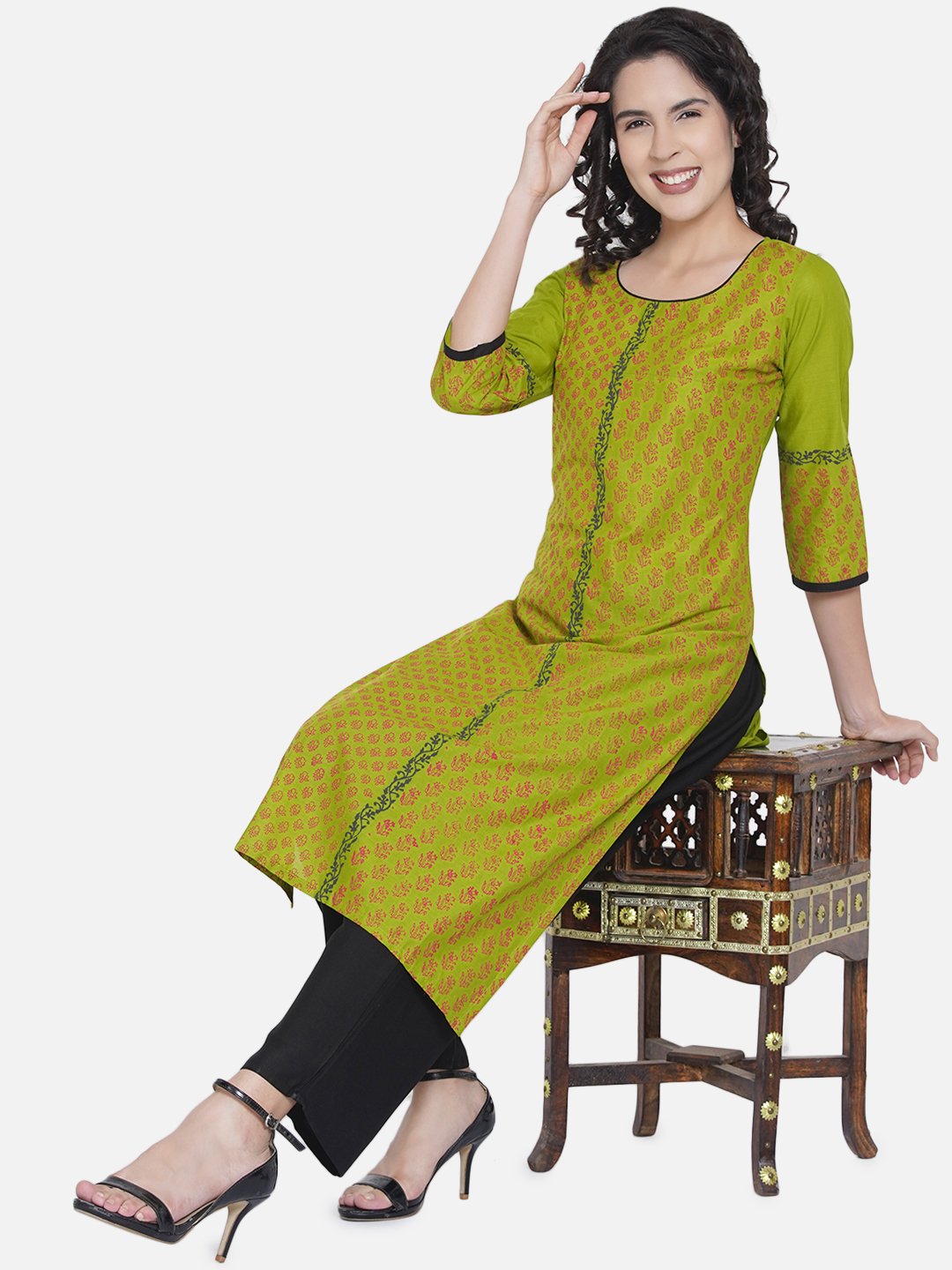 Women's Parrot Green Print Ajrakh Hand Block Cotton Printed Straight - Wahe-Noor
