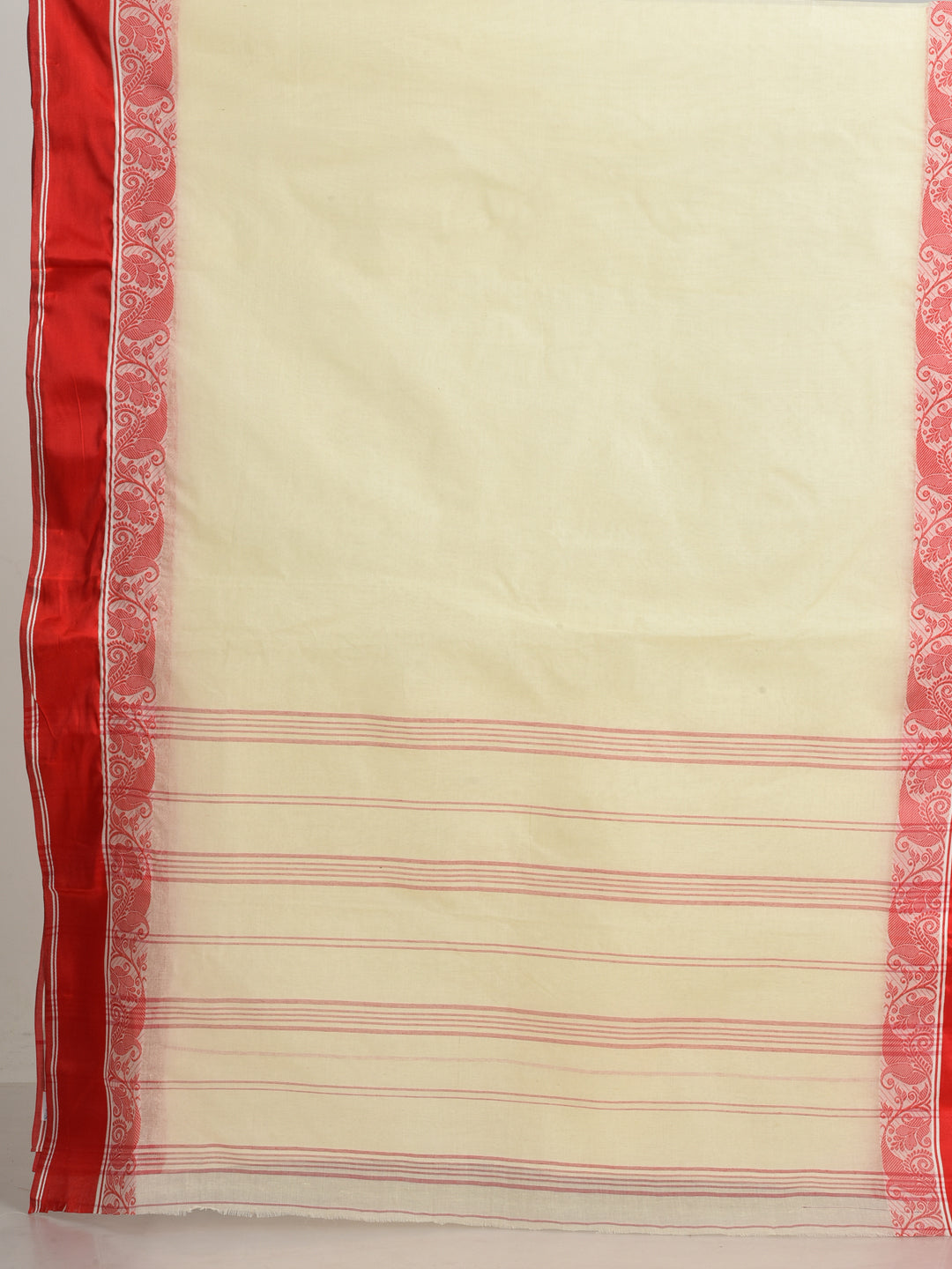 Women's Off White Pure Cotton Hand woven Tant Tangaile Saree - Sajasajo