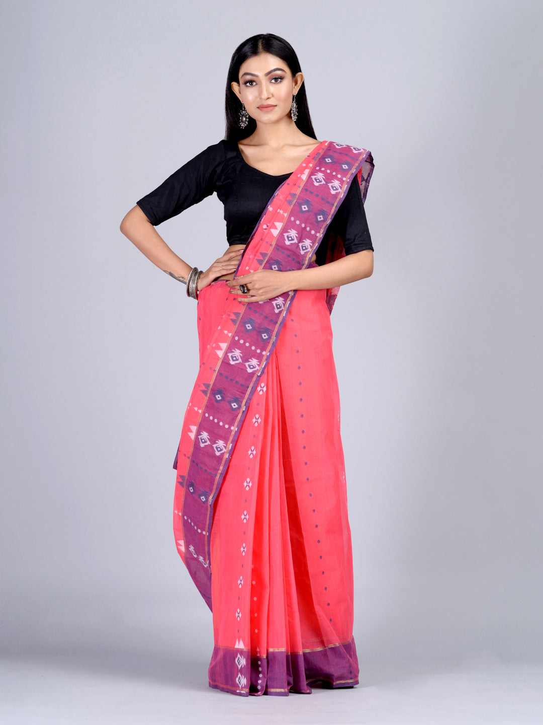 Women's Pink Bengal Cotton Hand Woven Tant Saree Without Blouse-Sajasajo