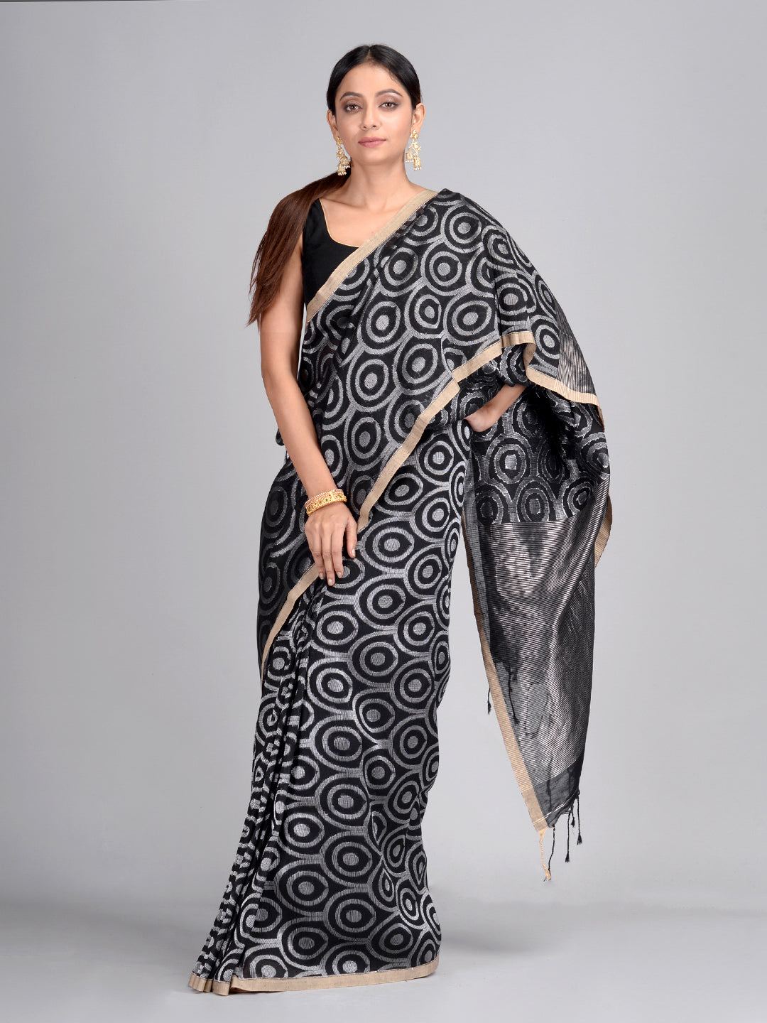 Women's Black Hand Woven Cotton Linen Designer Saree - Sajasajo