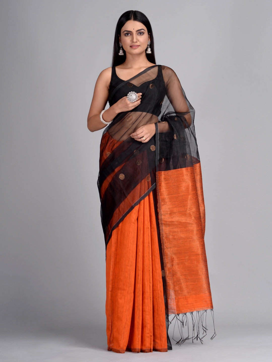 Women's Multi-Color Hand Woven Matka Silk Saree With Unstitched Blouse-Sajasajo