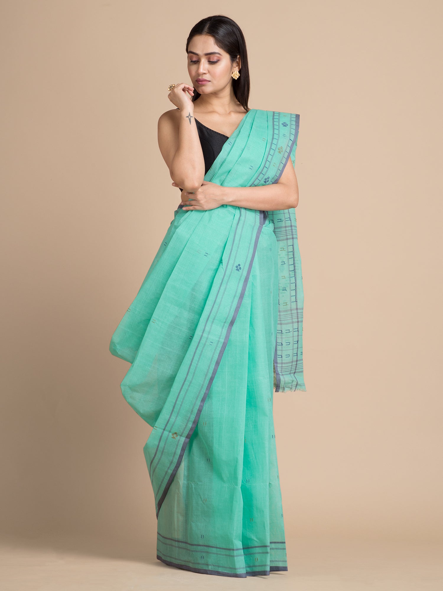 Women's Sea Green Pure Cotton Hand Woven Saree With Buti Work Without Blouse-Sajasajo