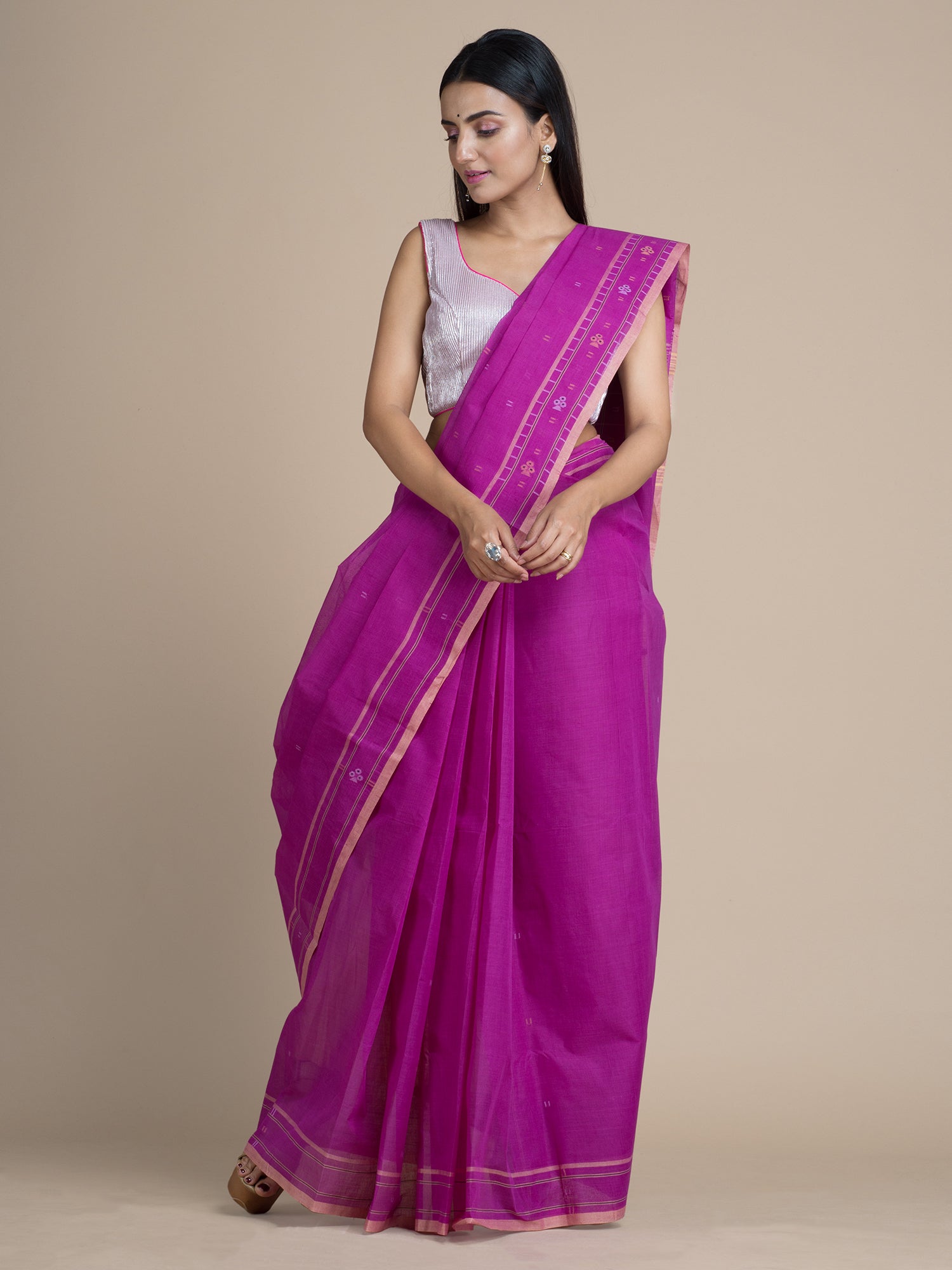 Women's Magenta Pure Cotton Hand Woven Saree With Buti Work Without Blouse-Sajasajo