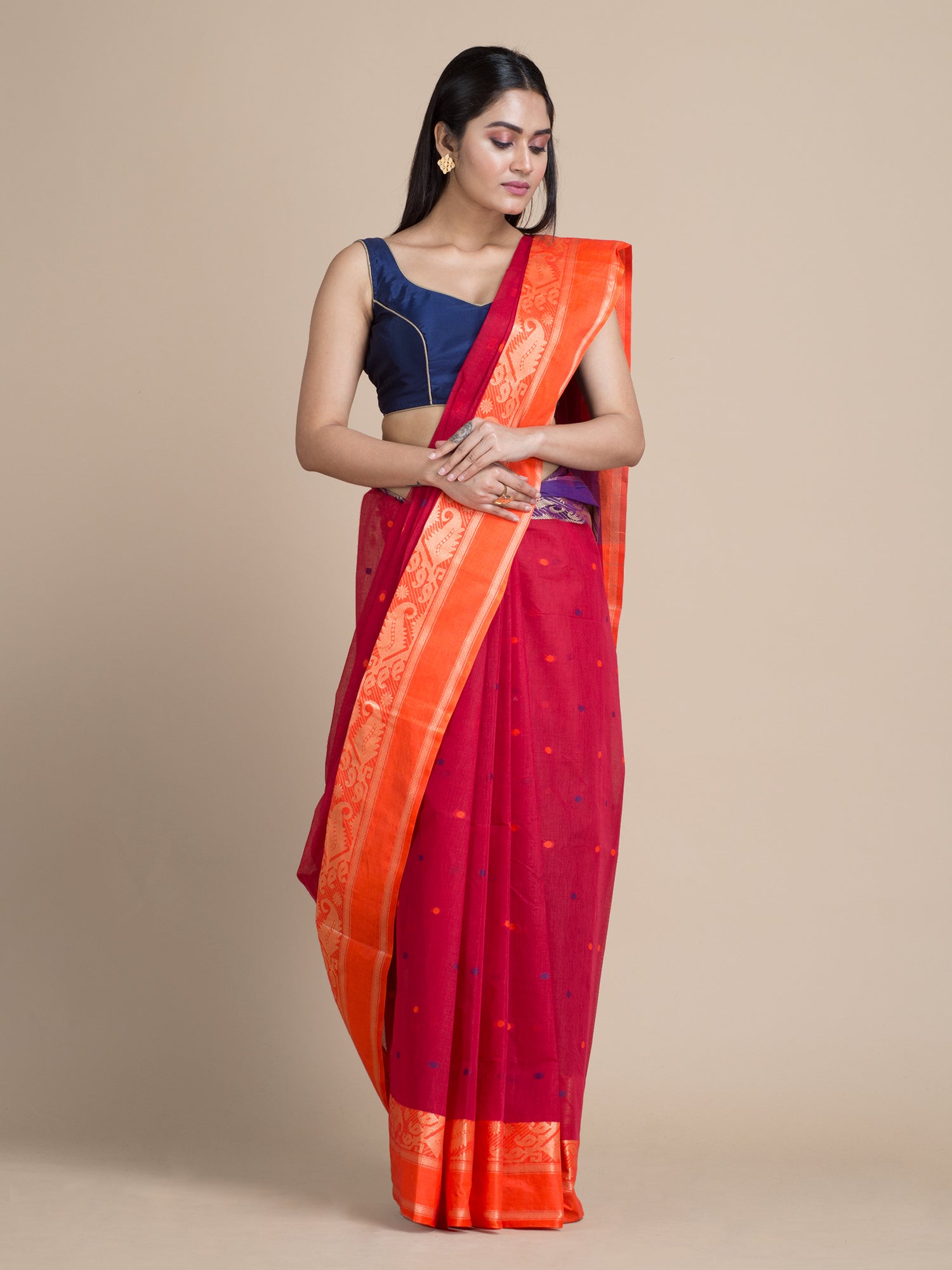 Women's Red Pure Cotton Hand Woven Tangail Tant Saree Without Blouse-Sajasajo