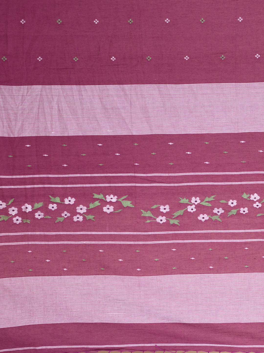 Women's Plum hand woven Cotton saree - Sajasajo