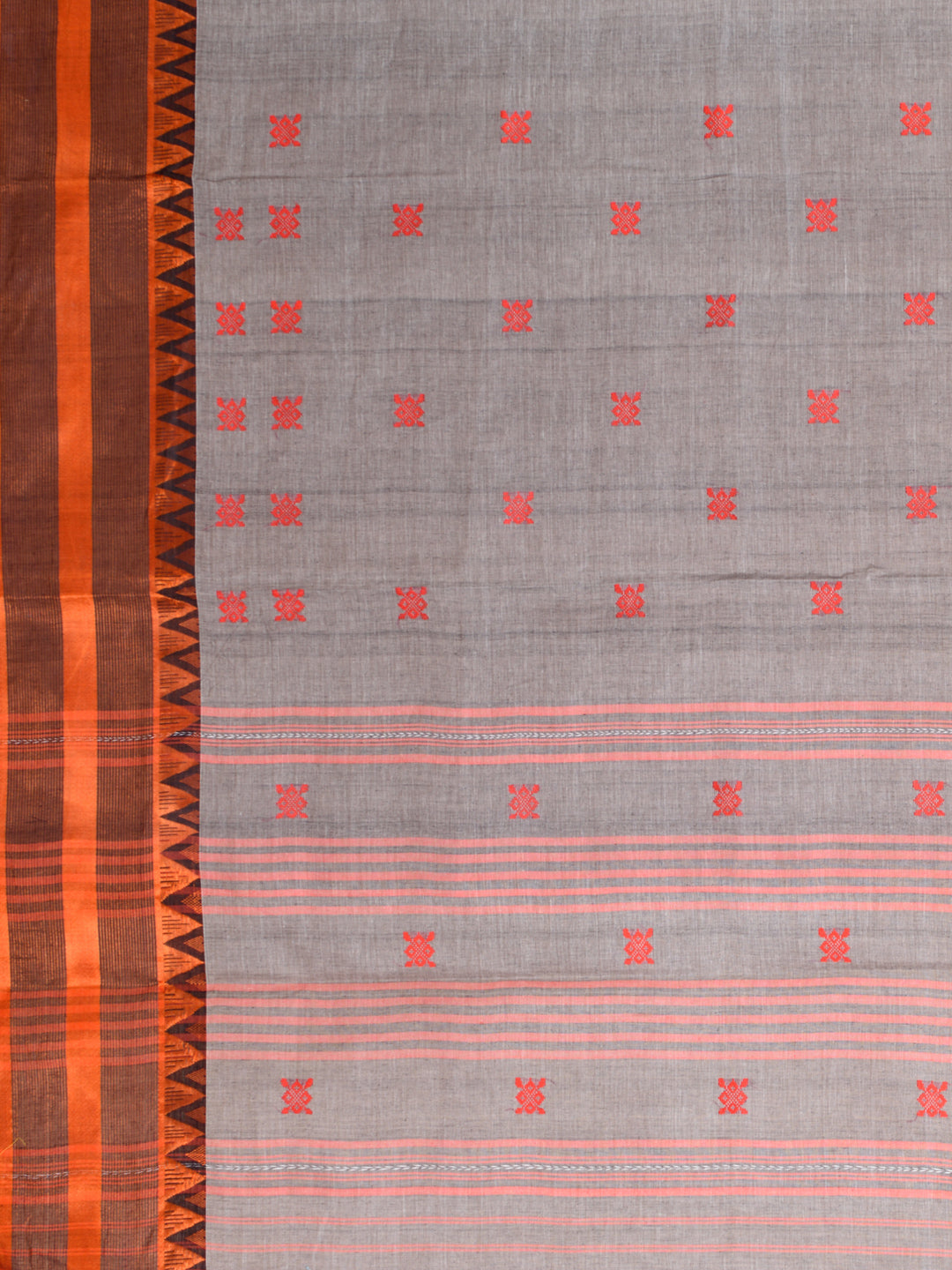 Women's Grey hand woven cotton saree - Sajasajo