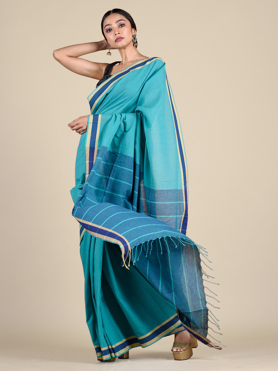 Women's Cerulean Blue Hand Woven Soft Cotton Saree And Unstitched Blouse-Sajasajo