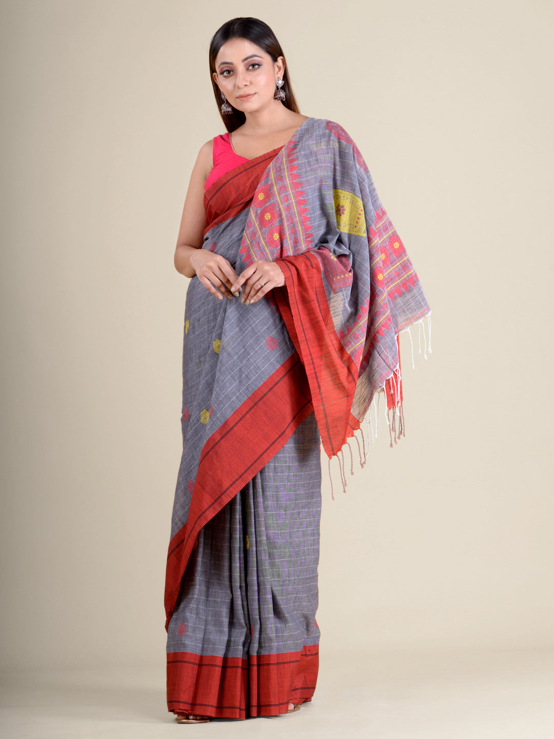 Women's Grey Pure Cotton Hand Woven Saree With Red Border And Unstitched Blouse-Sajasajo