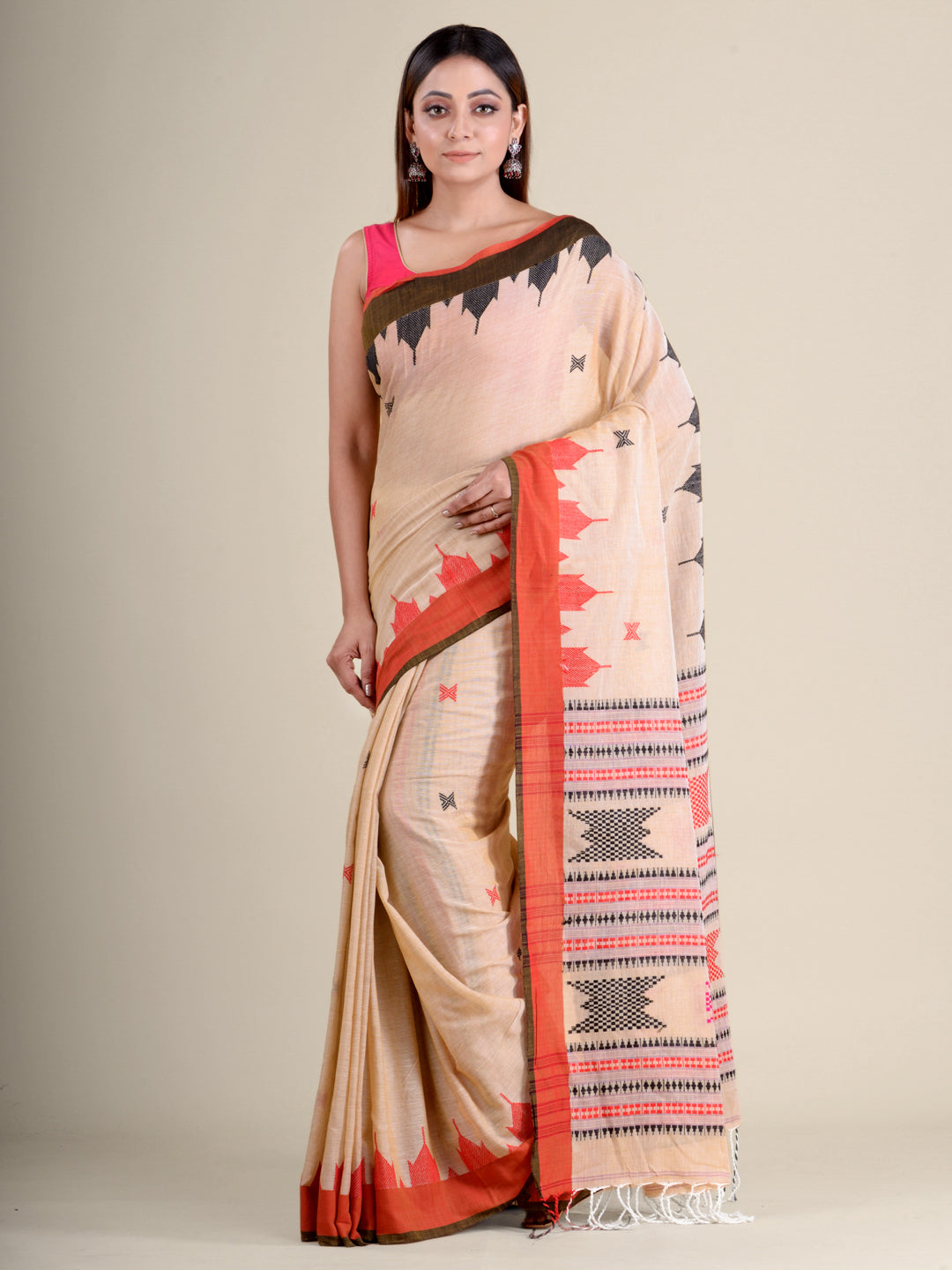 Women's Beige Hand Woven Cotton Saree With Temple Border And Unstitched Blouse-Sajasajo