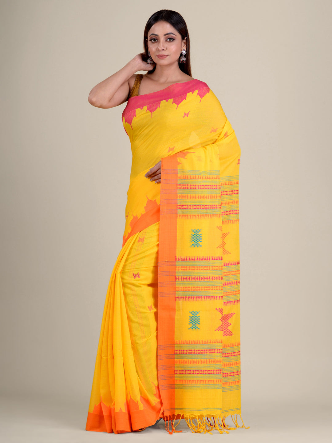 Women's Yellow Hand Woven Cotton Saree With Temple Border And Unstitched Blouse-Sajasajo