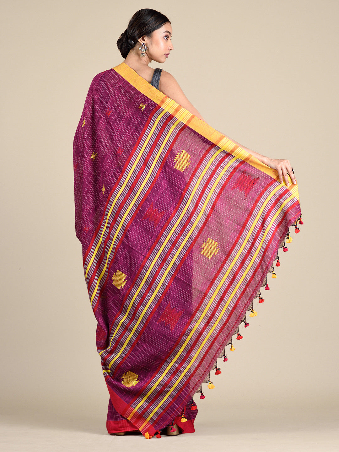 Women's Magenta Pure Cotton Hand Woven Saree With Duel Border And Unstitched Blouse-Sajasajo