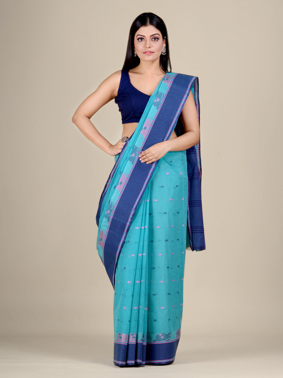 Women's Sky Blue Cotton Hand Woven Tant Saree With Navy Blue Border Without Blouse-Sajasajo