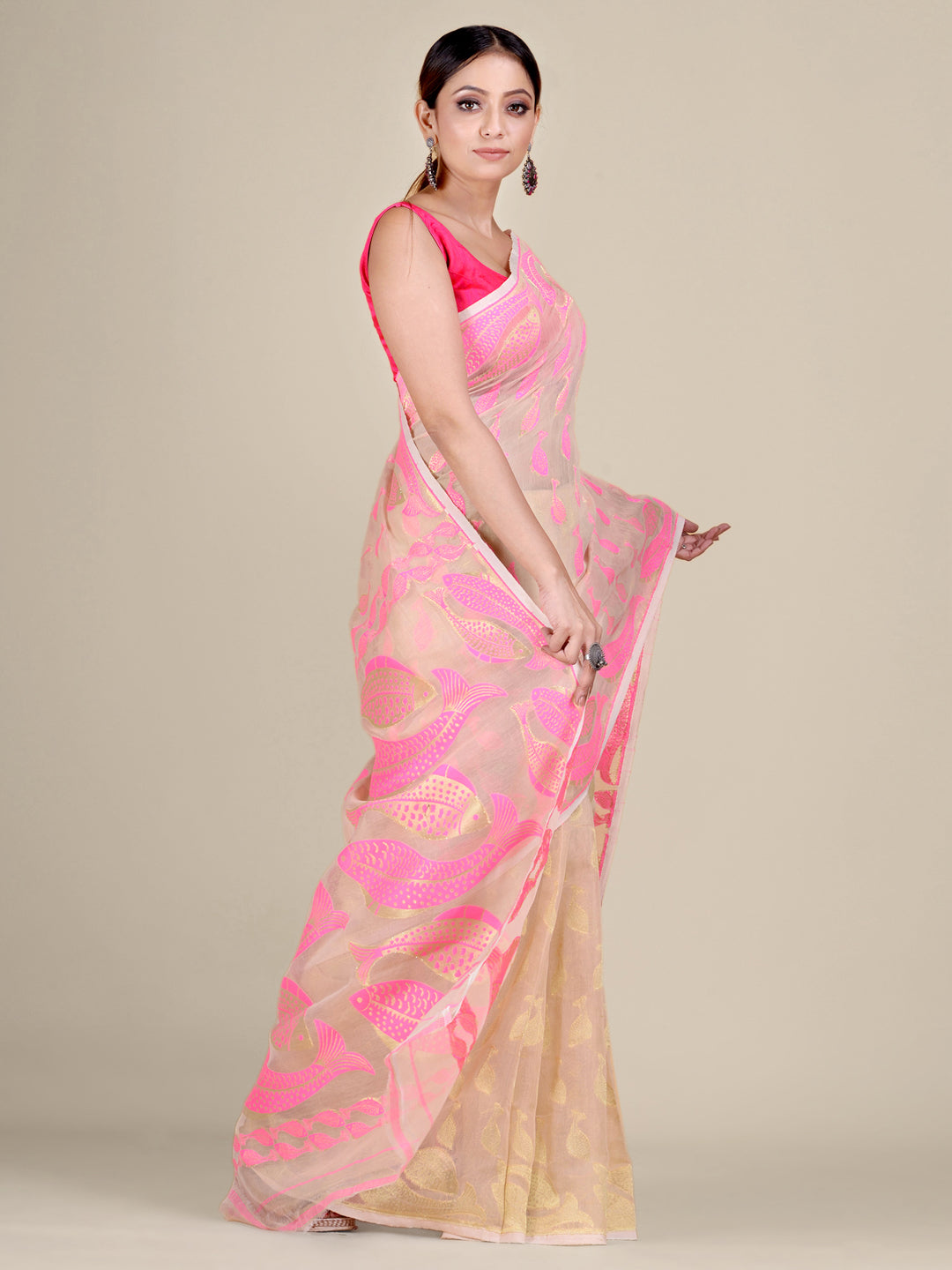 Women's Beige And Pink Silk Cotton Handwoven Soft Jamdani Saree Without Blouse-Sajasajo