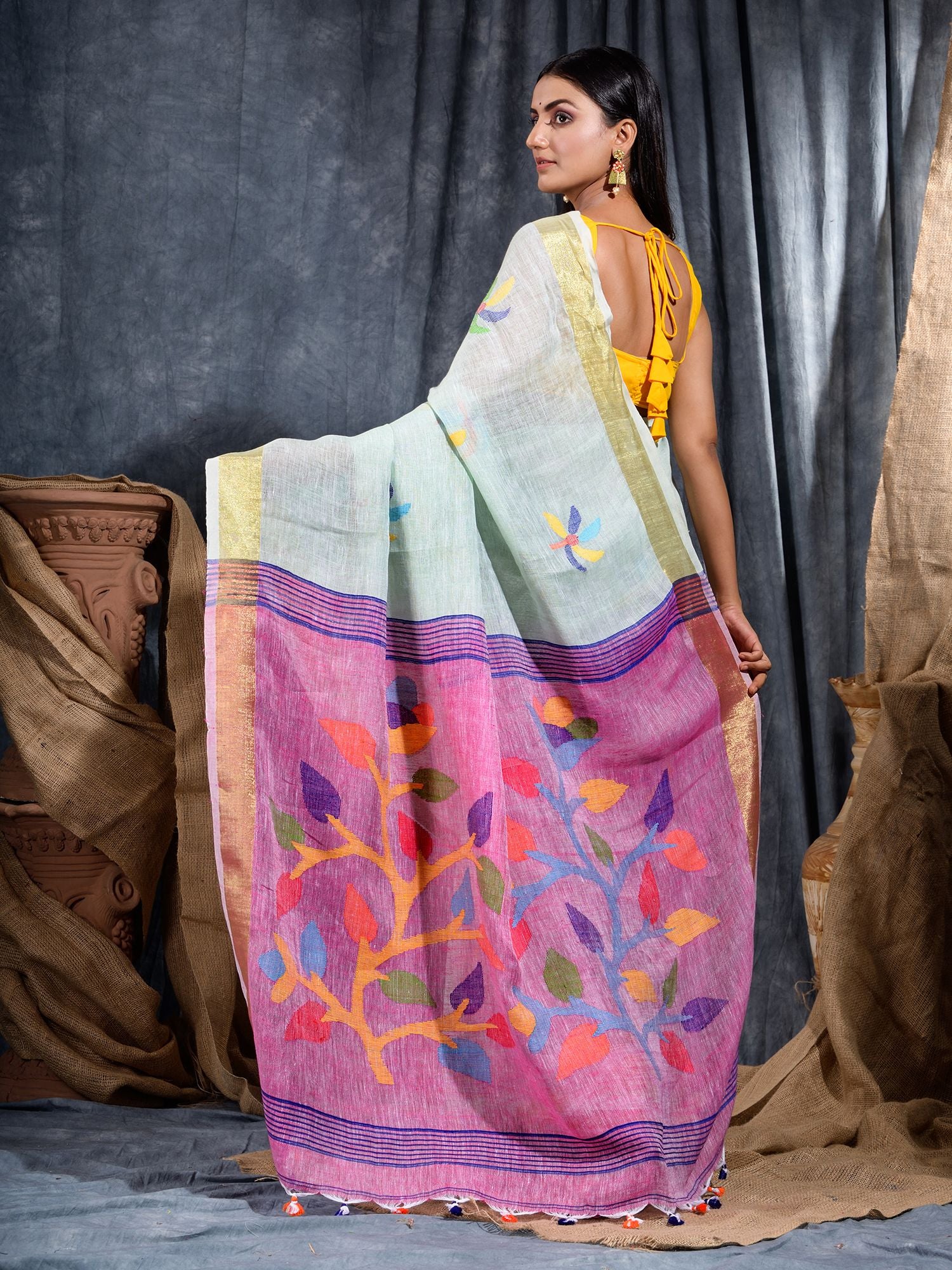 Women's Sky Blue Handwoven Linen Saree with Unstitched Blouse-Sajasajo