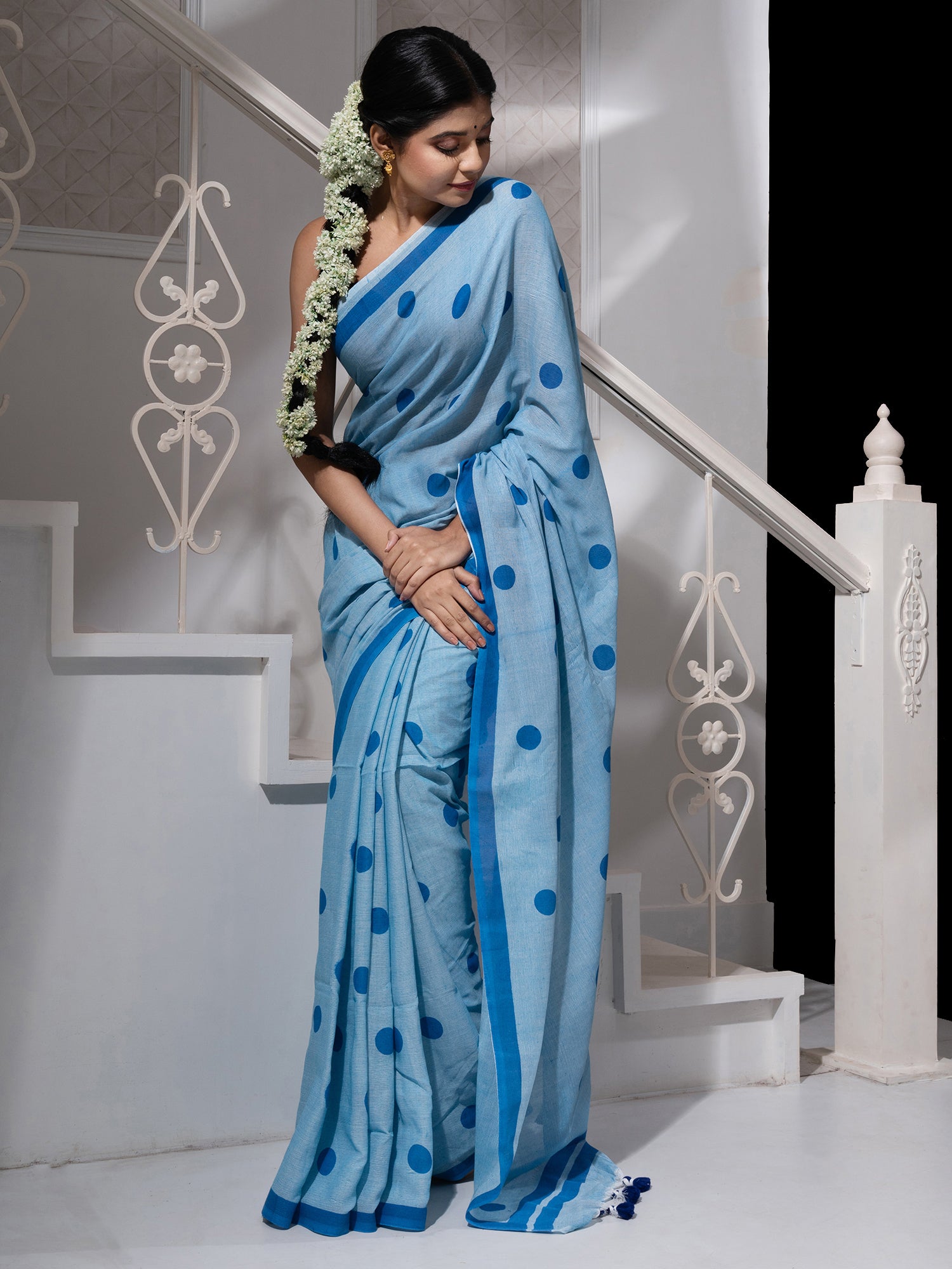 Women's Sky Blue Cotton Saree With All Over Blue Polka Dots - In Weave Sarees