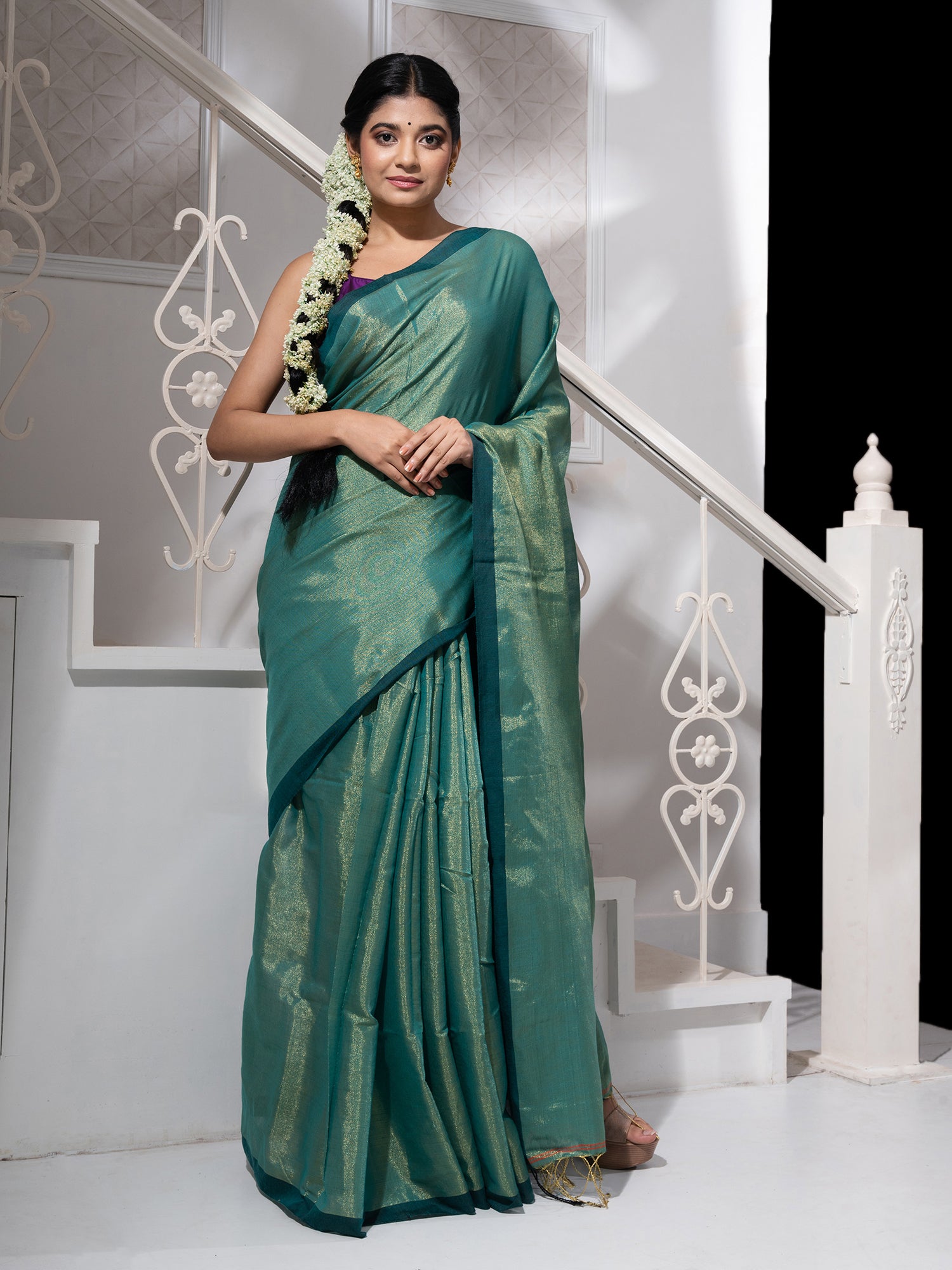 Women's Green Tissue Handloom Saree With Dual Border - In Weave Sarees
