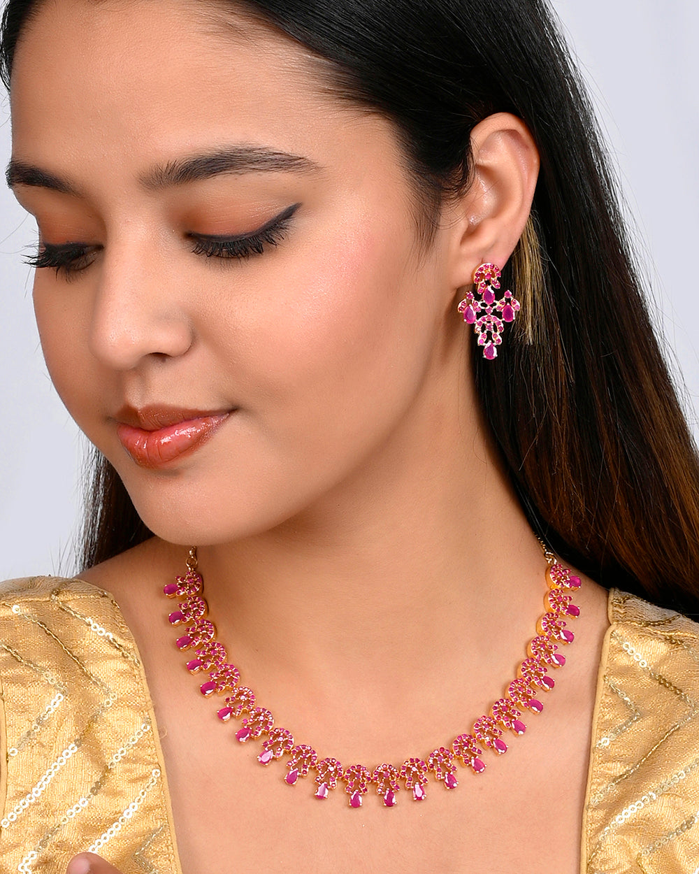 Women's Cutwork Design Pink Zircon Gemstones Jewellery Set - Voylla