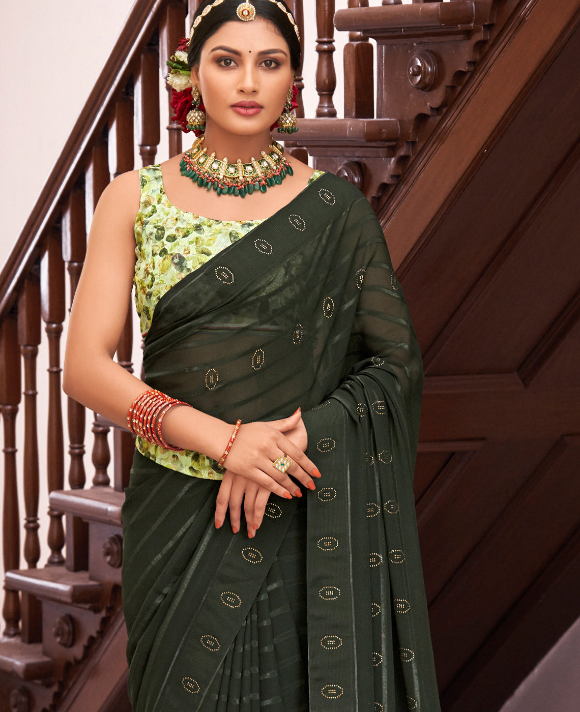 Women's Green Georgette Design Saree With Unstitched Blouse Piece - Navyaa