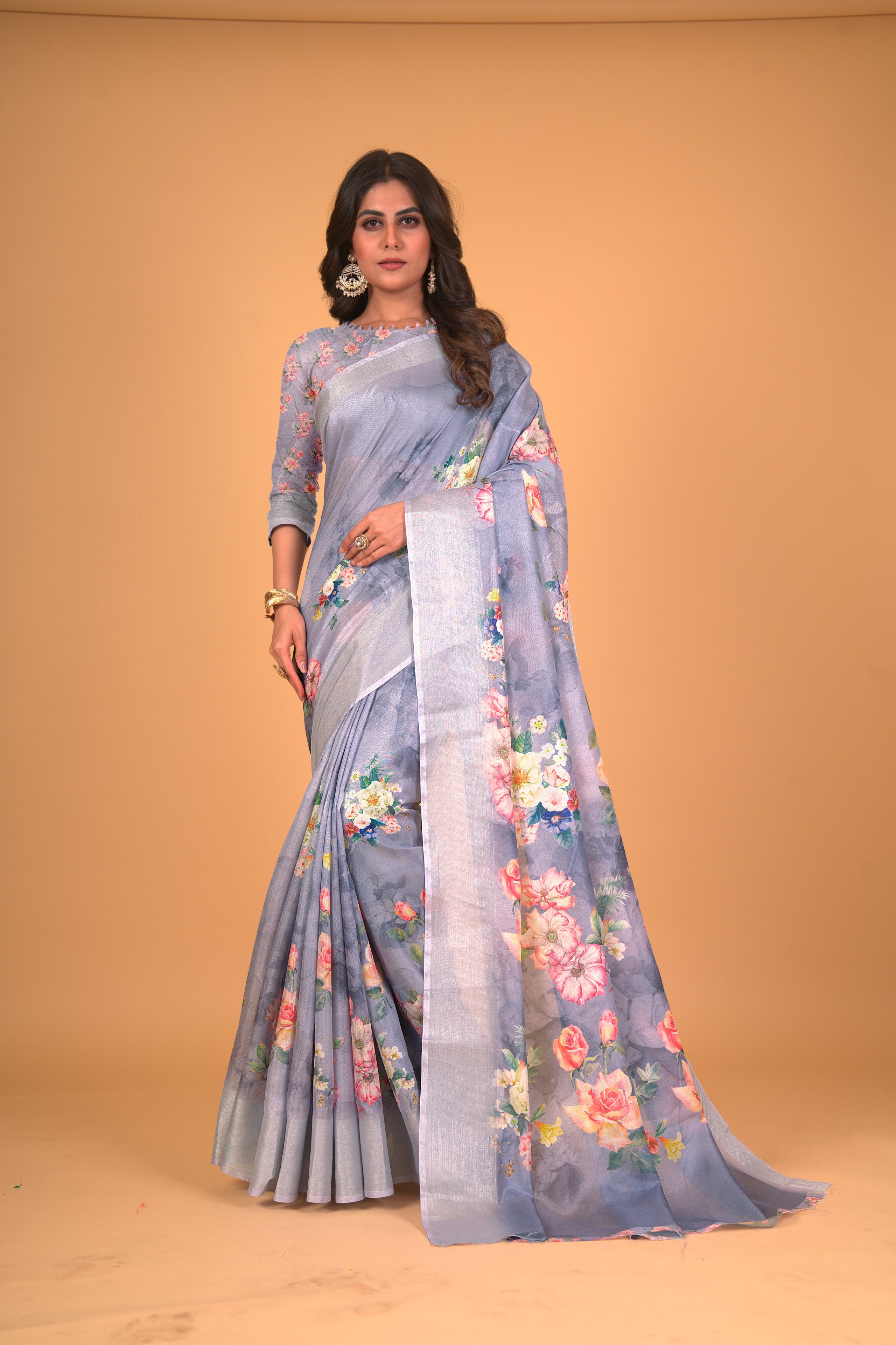 Women's Grey Cotton Silk Floral Printed Saree With Unstitched Blouse Piece - Navyaa