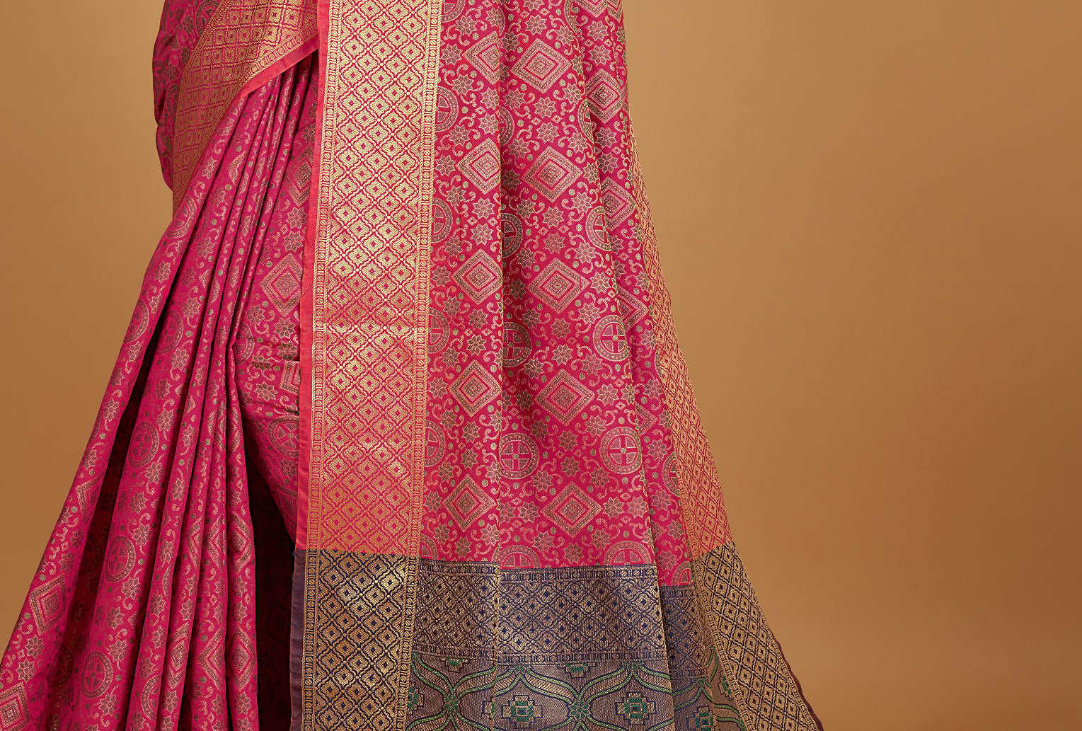 Women's Pink Silk Woven Design Saree With Unstitched Blouse Piece - Navyaa