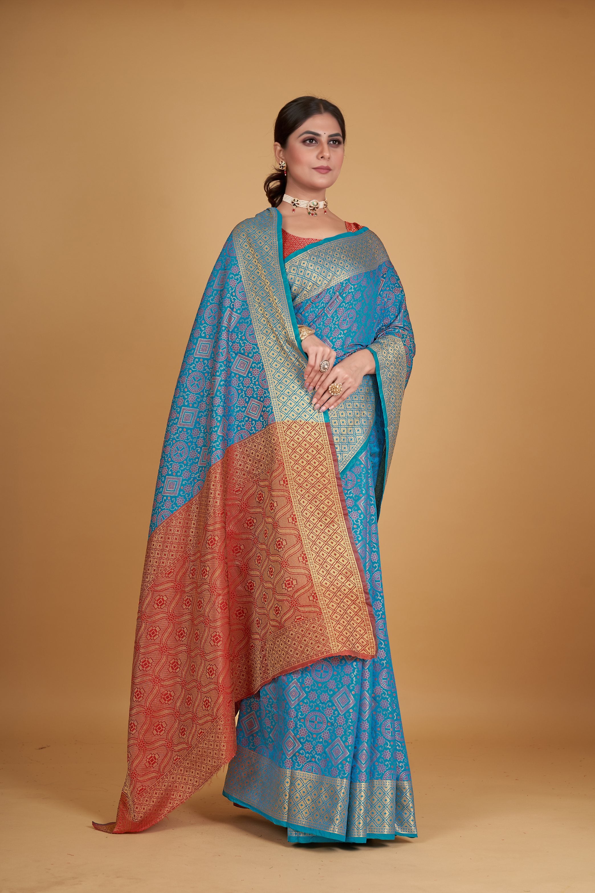 Women's Blue Silk Woven Design Saree With Unstitched Blouse Piece - Navyaa