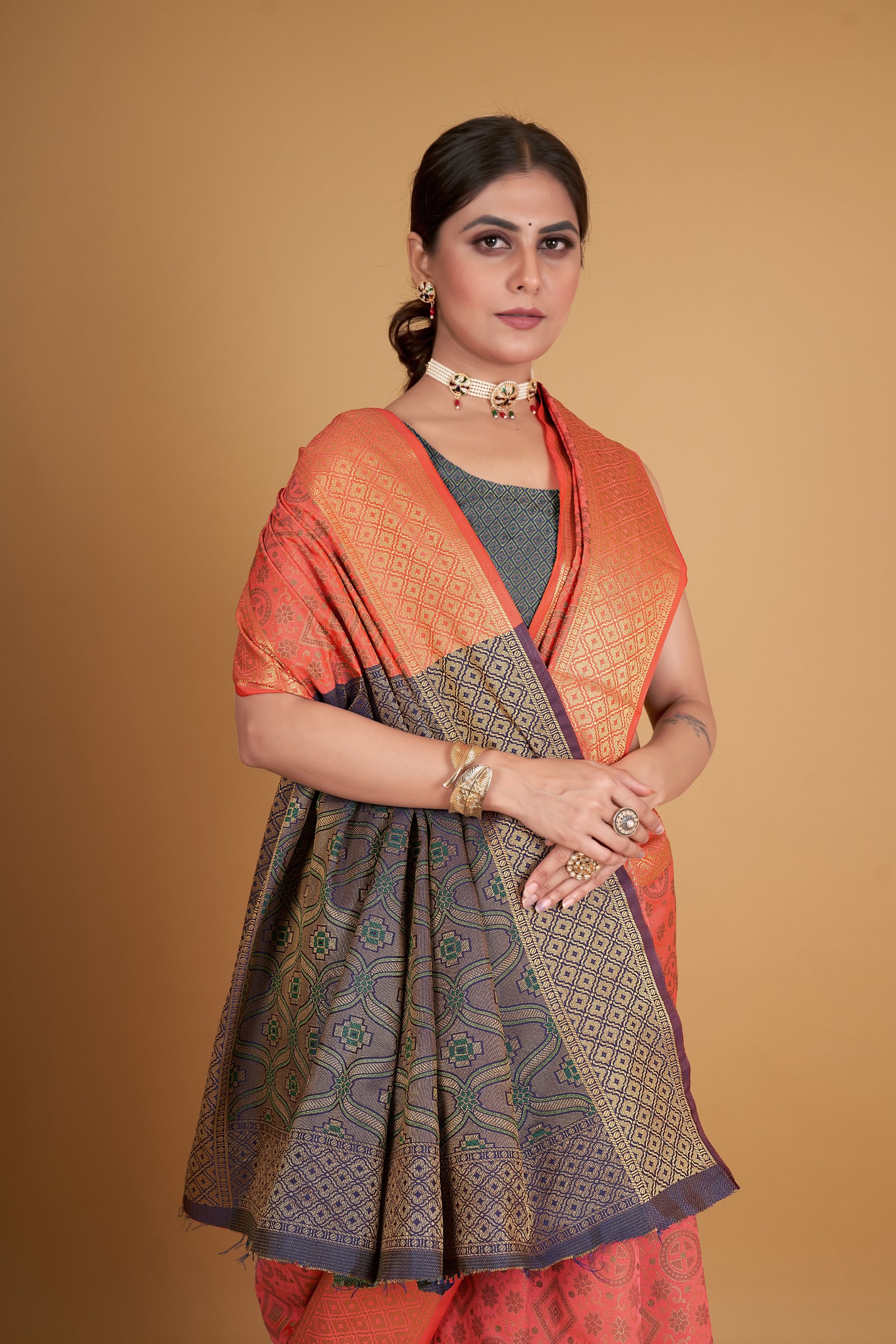 Women's Peach Silk Woven Design Saree With Unstitched Blouse Piece - Navyaa
