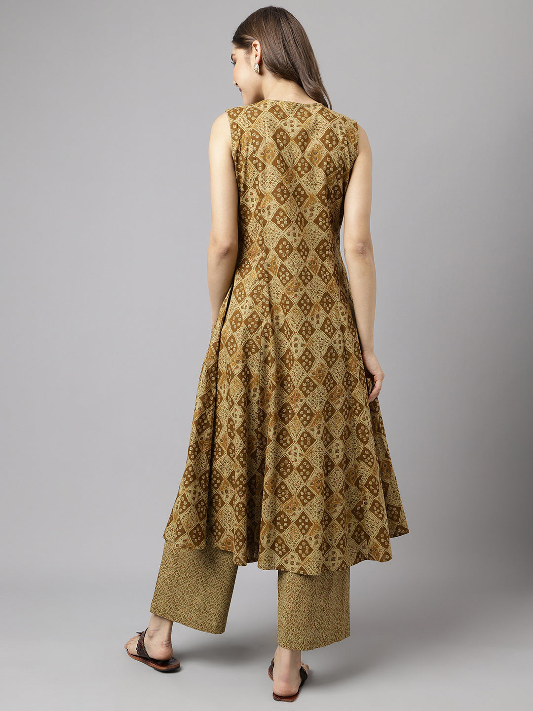 Color_Brown