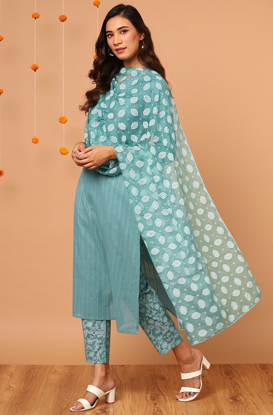 Women's Turquoise Cotton Kurta With Pant And Dupatta-Janasya