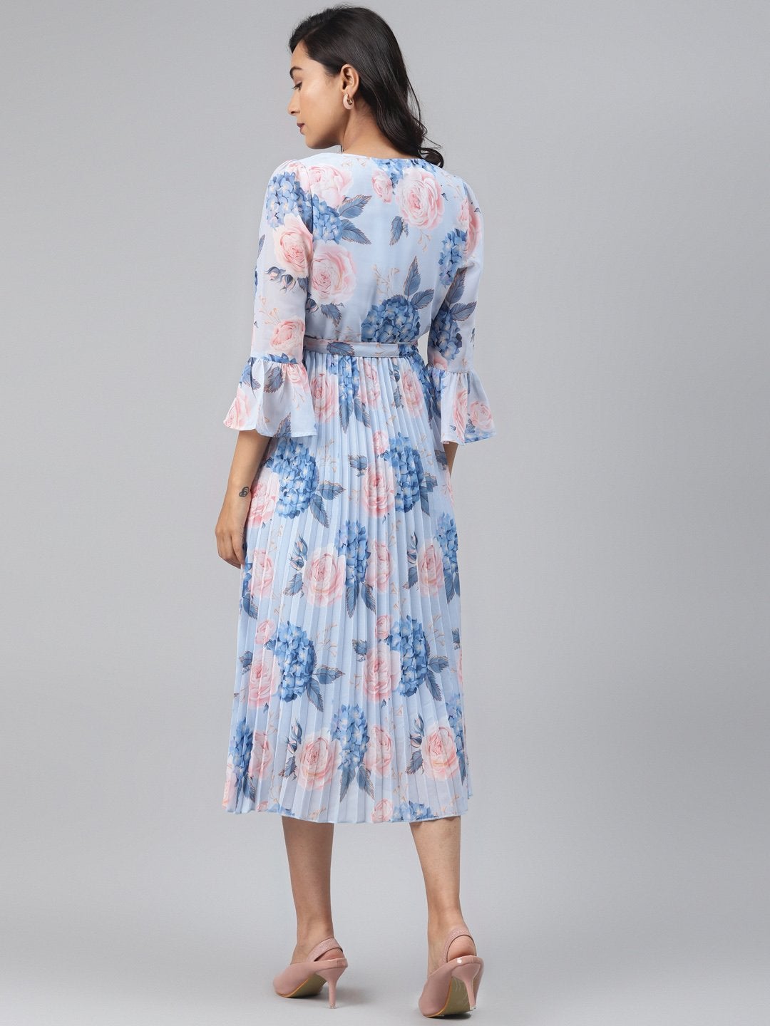 Women's Light Blue Floral Pleated Midi Dress - SASSAFRAS