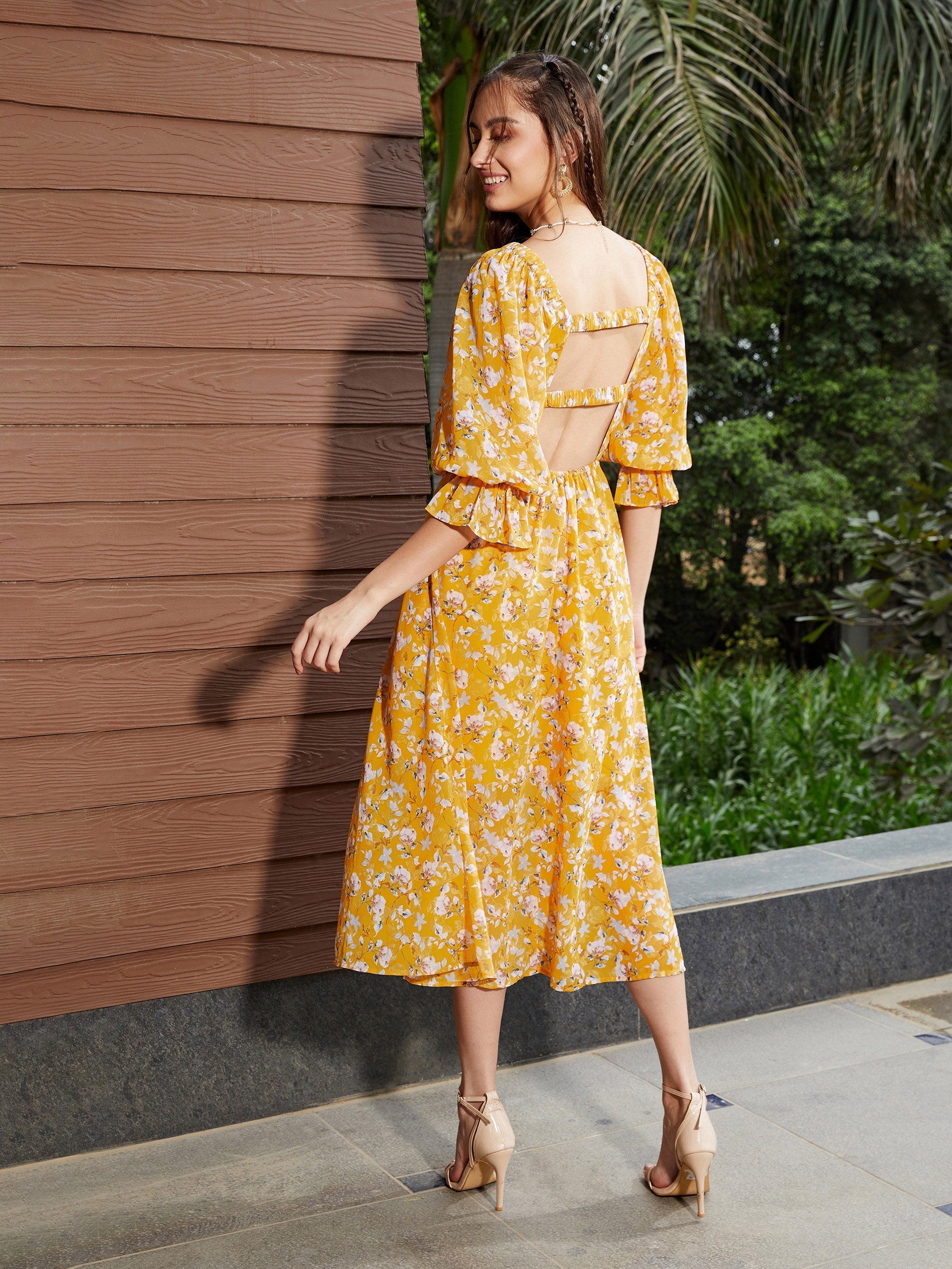 Women's Yellow Floral Ruched Midi Dress - SASSAFRAS