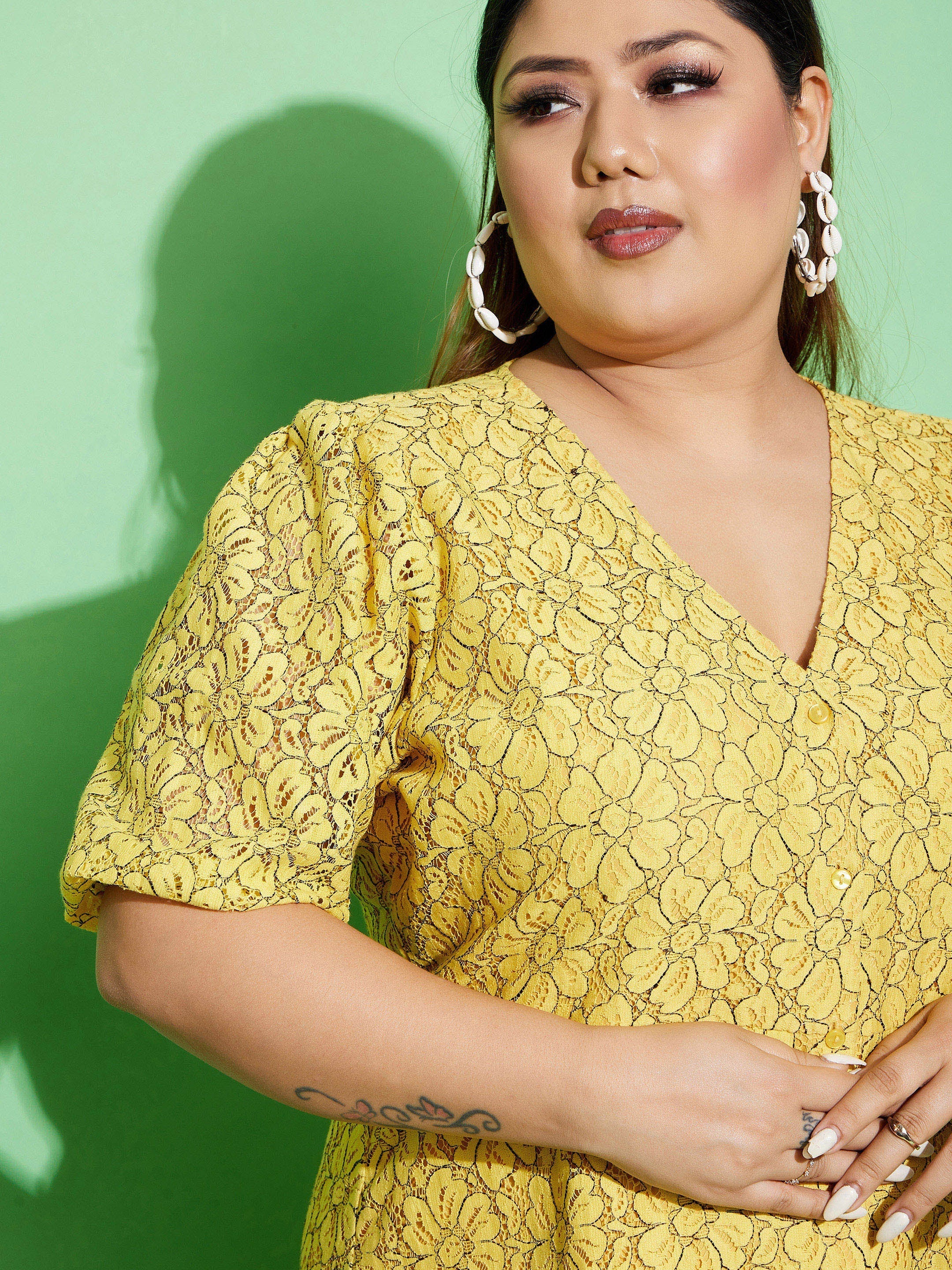 Women's Yellow Lace Front Button Dress - SASSAFRAS