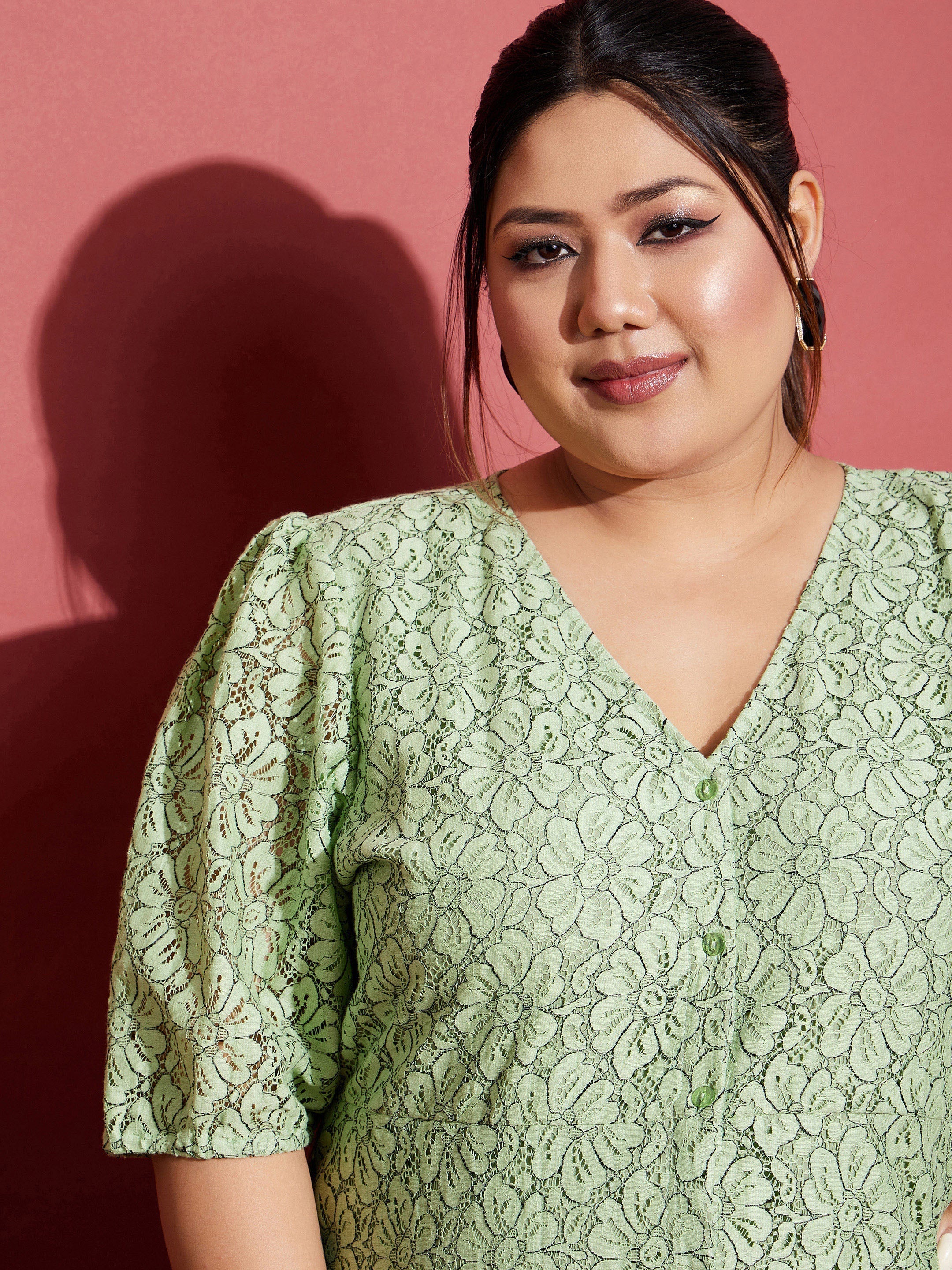 Women's Green Lace Front Button Dress - SASSAFRAS