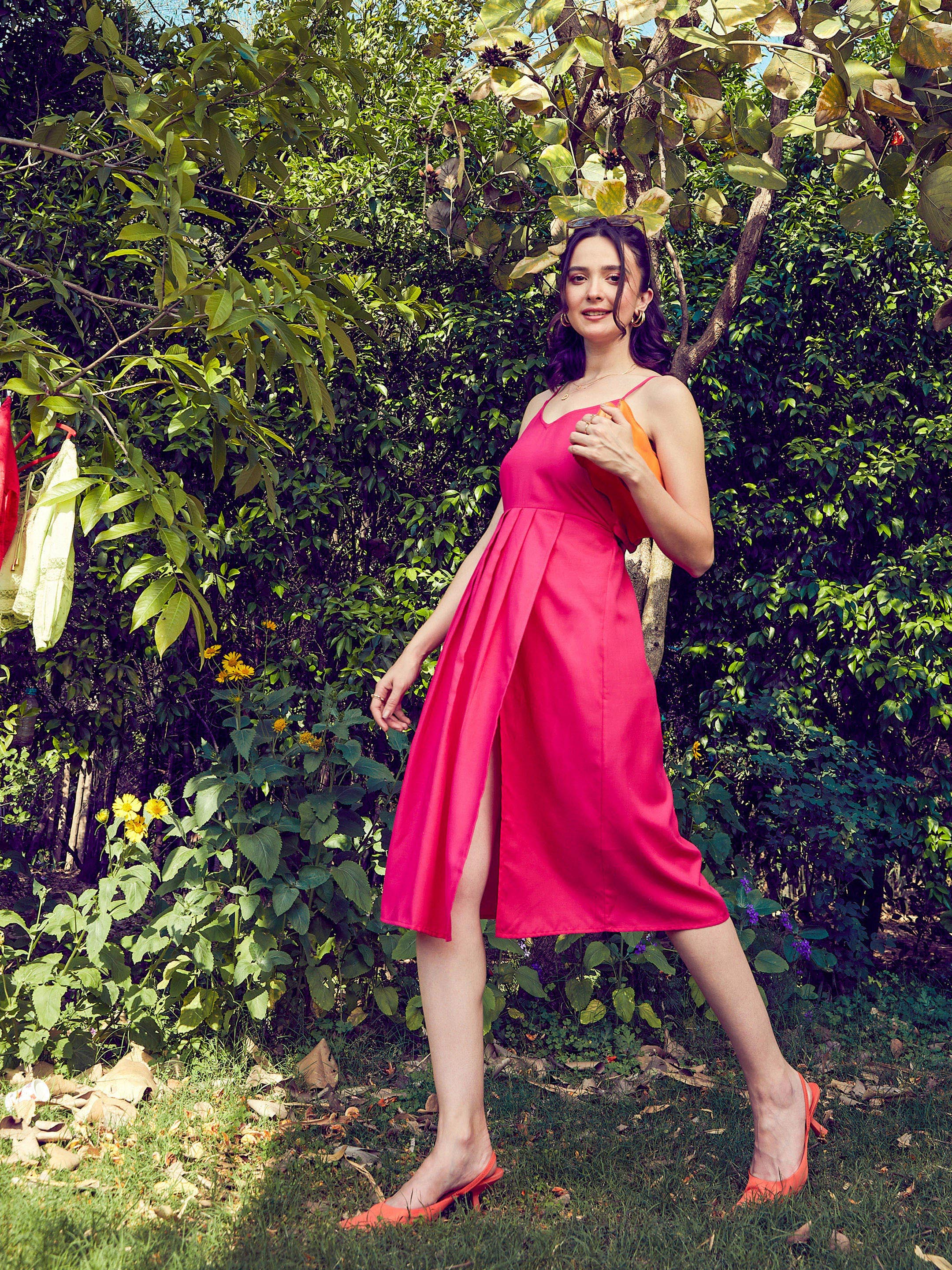 Women's Pink Strappy Pleated Midi Dress