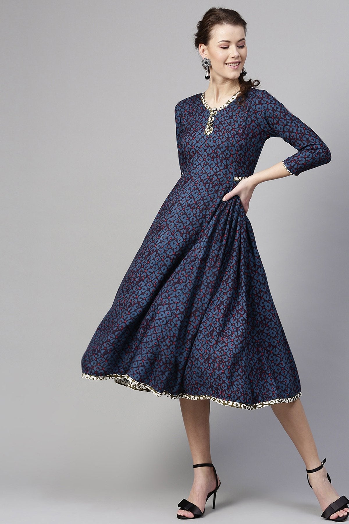 Women's Navy Geo Print Side Gathered Dress - SASSAFRAS