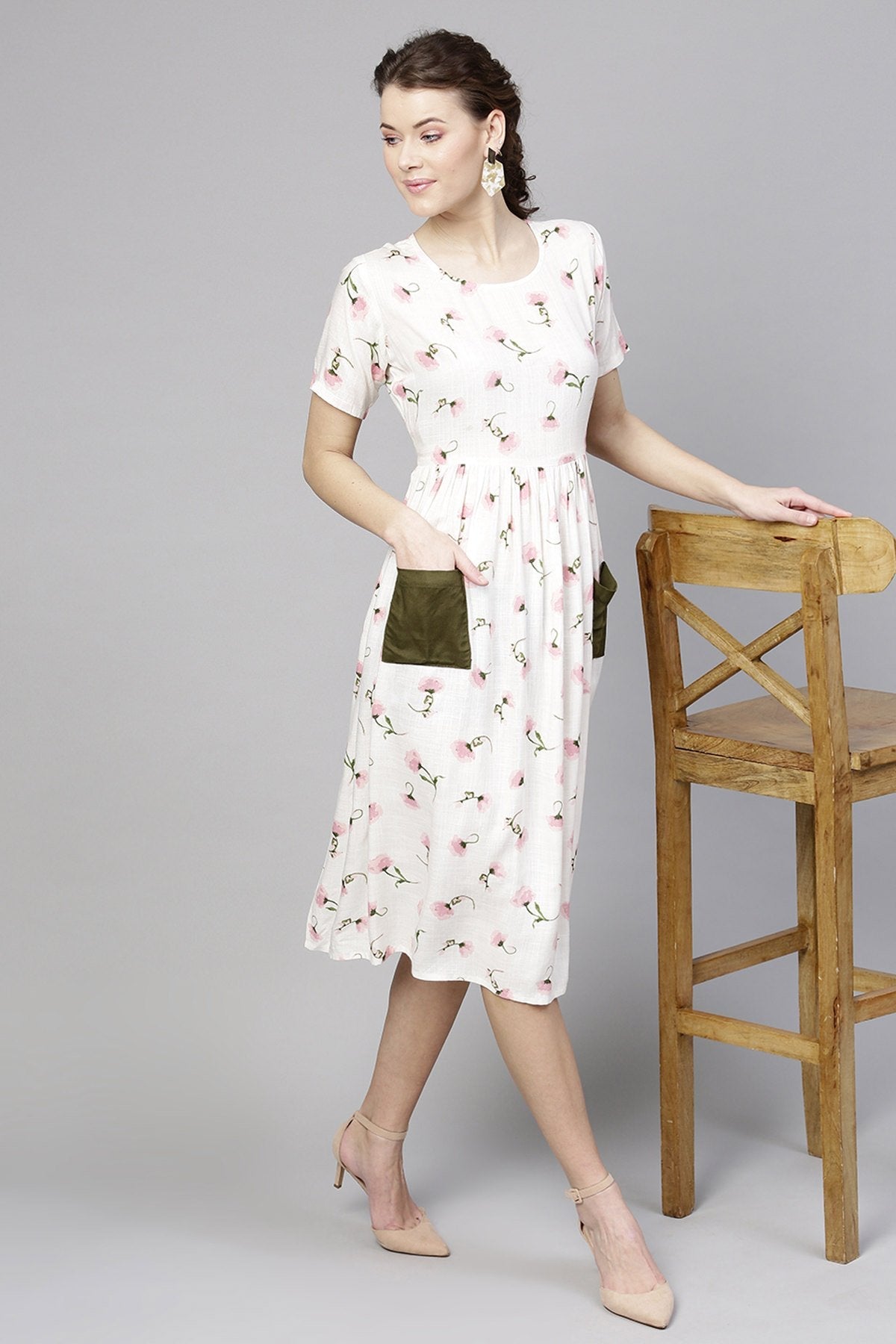 Women's White Floral Pocket Dress - SASSAFRAS