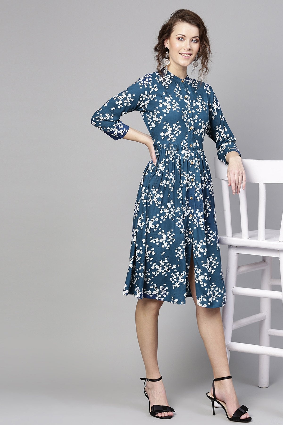 Women's Navy Ditsy Floral Front Placket Dress - SASSAFRAS