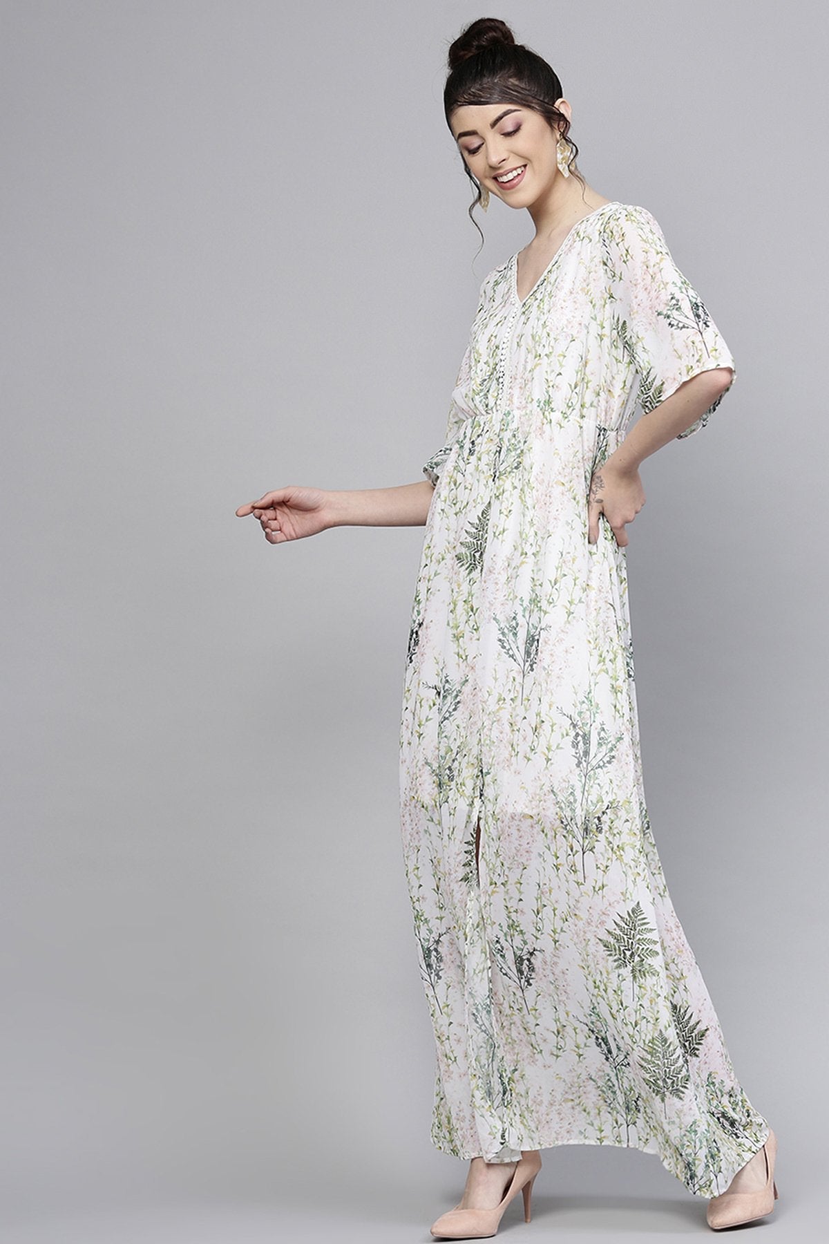 Women's Off-White Floral V-Neck Maxi - SASSAFRAS