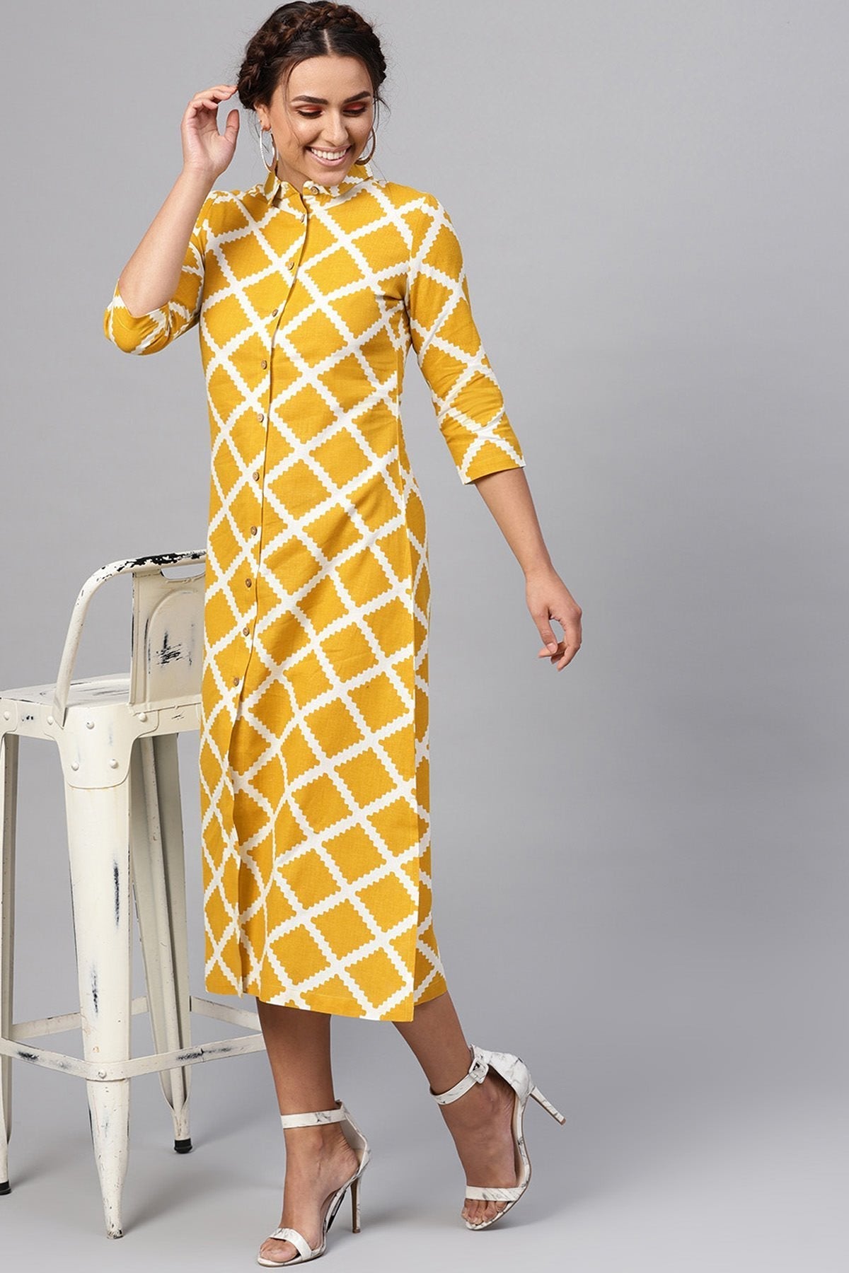 Women's Yellow & White Diamond Collared Shirt Maxi - SASSAFRAS