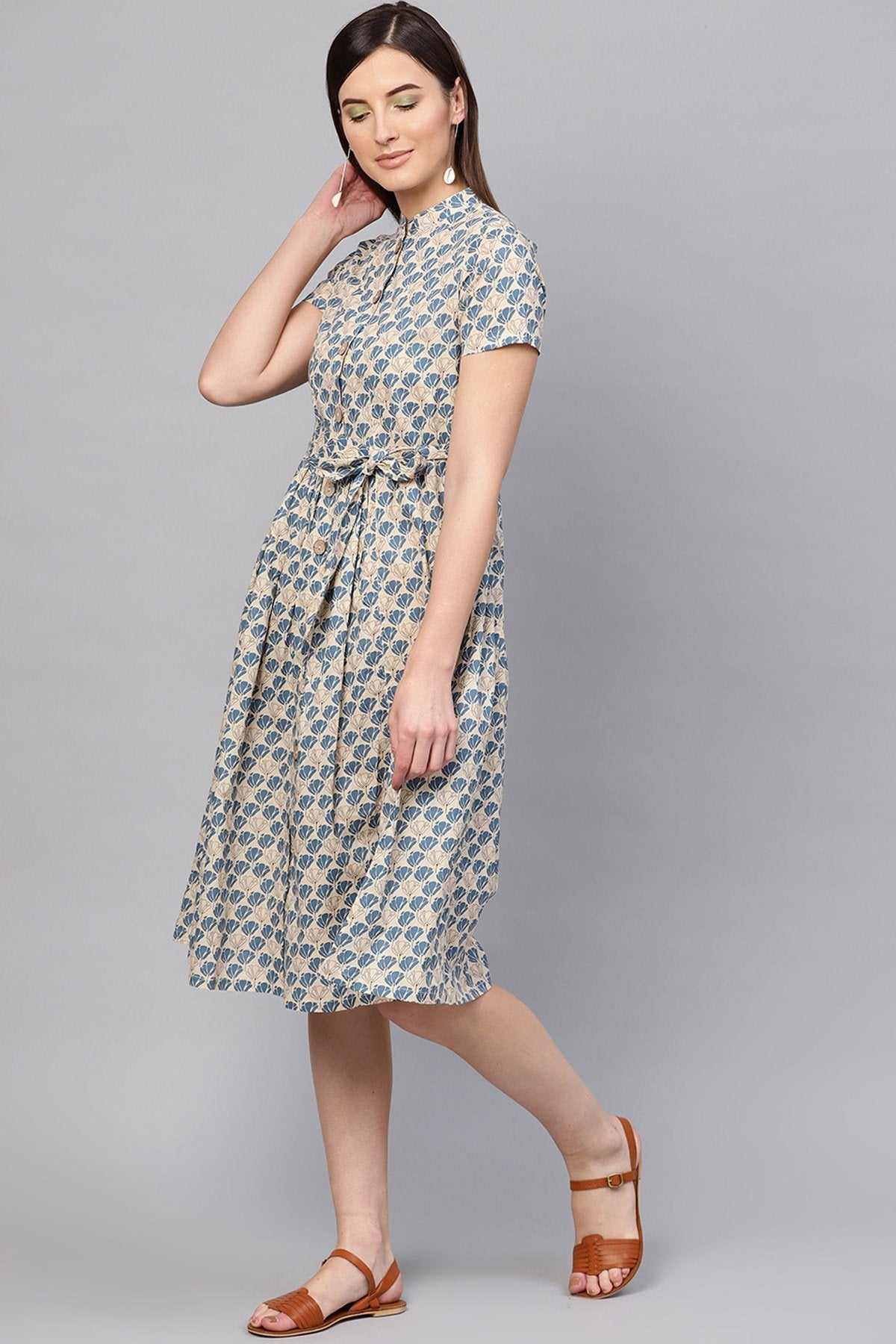 Women's Beige & Blue Floral Tie-Up Flared Midi - SASSAFRAS