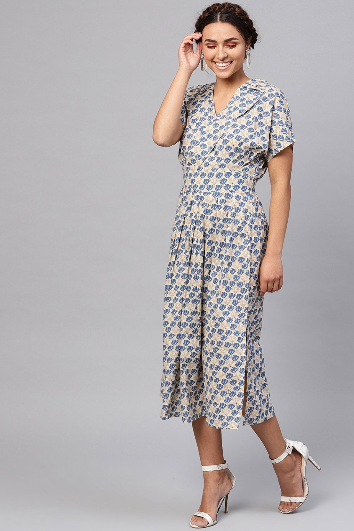 Women's Beige & Blue Floral Collared Midi - SASSAFRAS