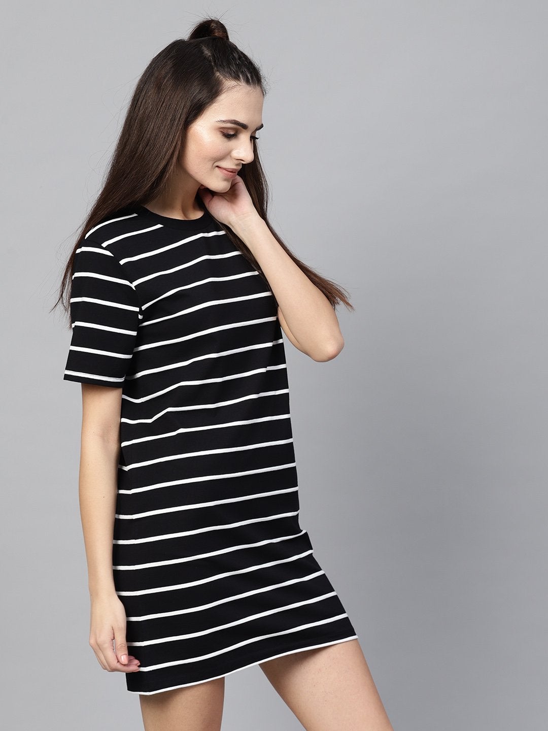 Women's Black White Stripe Shift Dress - SASSAFRAS