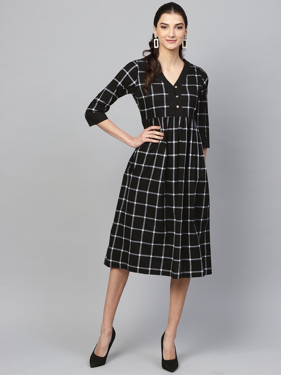 Women's Black Check V-Neck Gathered Dress - SASSAFRAS