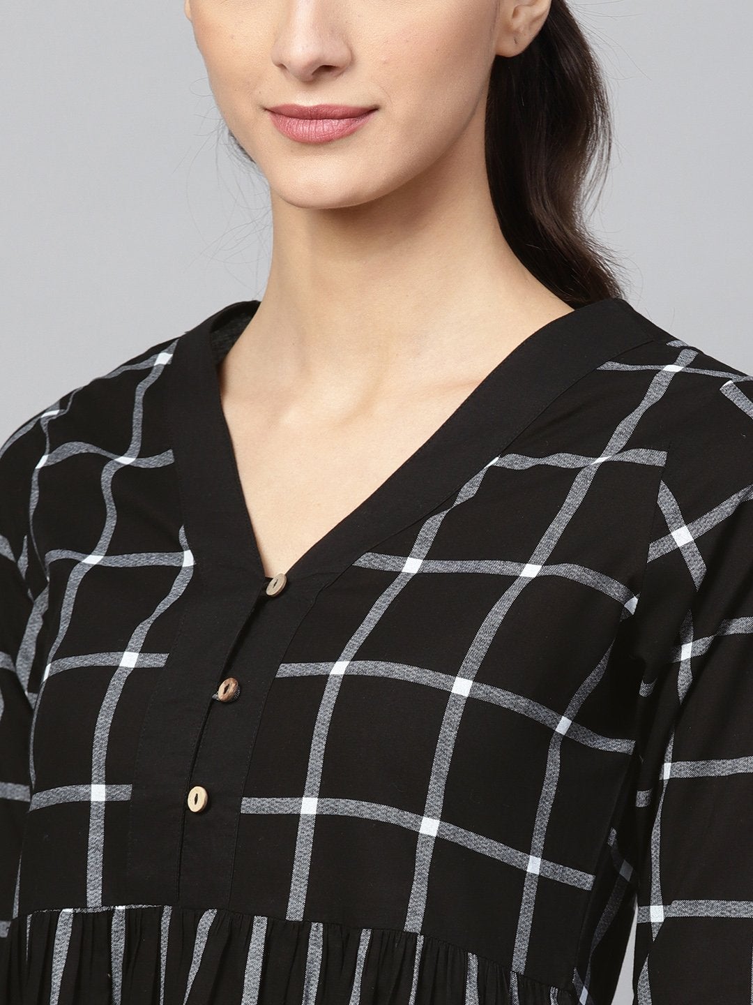 Women's Black Check V-Neck Gathered Dress - SASSAFRAS