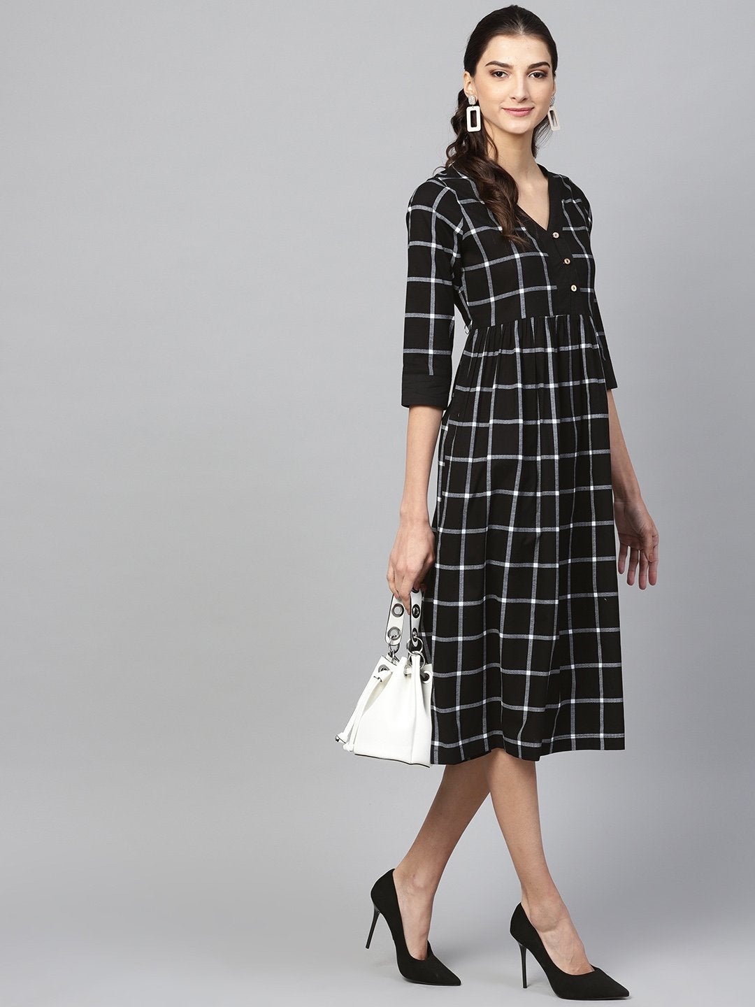 Women's Black Check V-Neck Gathered Dress - SASSAFRAS