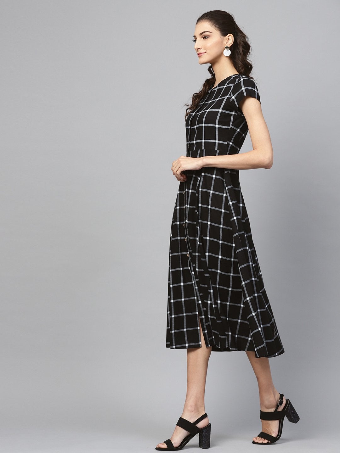 Women's Black Check Front Open Flared Midi - SASSAFRAS