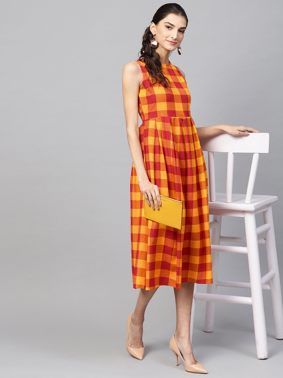 Women's Yellow Check Box Pleat Sleeveless Dress - SASSAFRAS