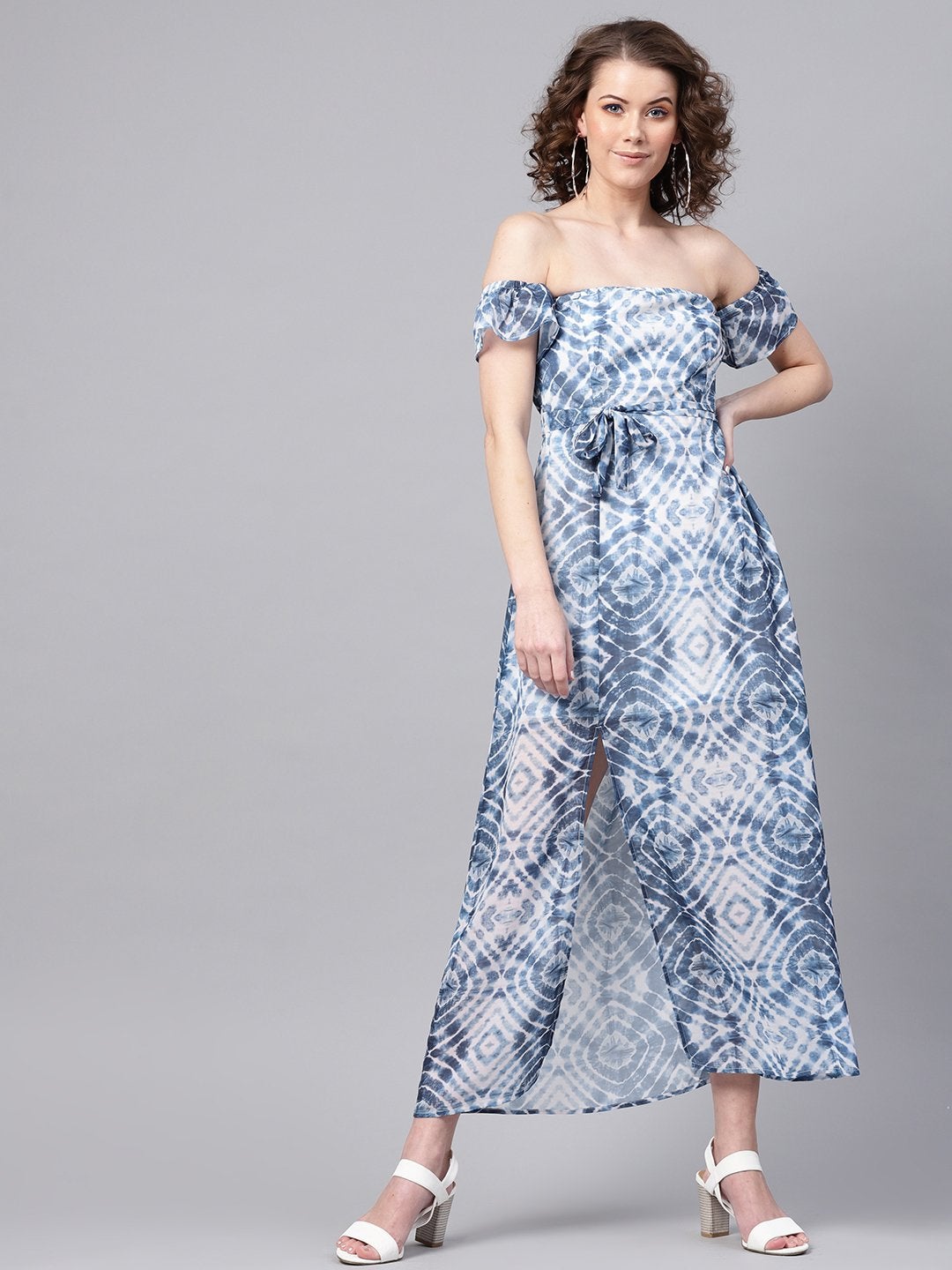 Women's Blue & White Tube Maxi With Sleeves - SASSAFRAS